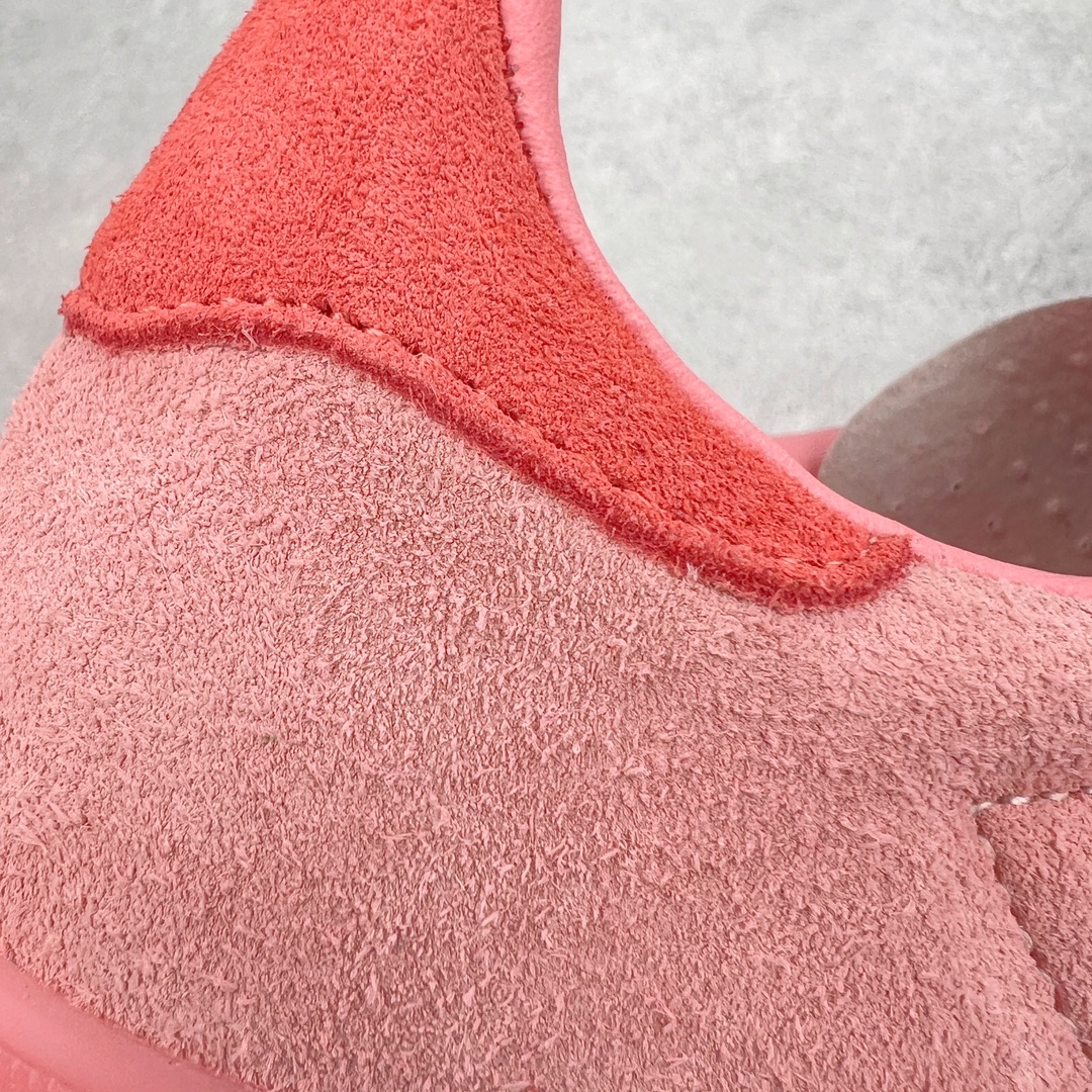 图片[15]-＃MF AD Original Gazelle Indoor Trainers 瞪羚室内鞋系列低帮复古百搭休闲运动德训风板鞋 IG6782 高端零售特供批次 原厂定制长毛翻毛皮组合环保纤维革鞋面材质 内置环保海玻璃鞋垫 外置RB橡胶大底 产品品控稳定性领先行业 原厂全套原楦原纸板冲刀磨具开发 原厂皮料加持 原厂港宝加持定型后跟R度完美 将复古进行到底 简约流畅 三十年不变经典 这款Gazelle运动鞋 无论面料、配色、质感或设计 都只在重现其1991年原款的经典 皮革鞋面 撞色三条纹和鞋跟标的设计 力求呈现90年代的经典复古风潮 Samba火热的同时 也带动了其它的复古鞋型 Gazelle便是其中一只 Gazelle Indoor拥有包边更宽的T字型鞋头 更好的保护运动员的前掌 浓浓的复古氛围感 非常适合现在流行的Cleanfit风格 尺码：35.5 36 36⅔ 37⅓ 38 38⅔ 39⅓ 40 40⅔ 41⅓ 42 42⅔ 43⅓ 44 44⅔ 45-选品中心