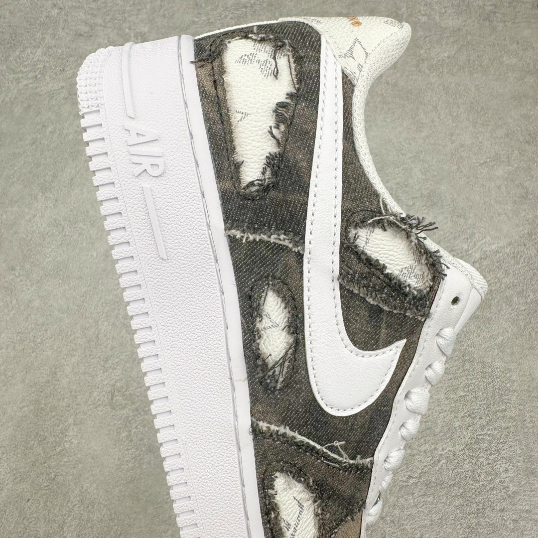 图片[6]-💰200 NK Air Force 1´07 Low 空军一号低帮百搭休闲运动板鞋 CH8065-001 柔软、弹性十足的缓震性能和出色的中底设计 横跨复古与现代的外型结合 造就出风靡全球 三十多年的Force 1 直到今天还深受青睐 SIZE：36 36.5 37.5 38 38.5 39 40 40.5 41 42 42.5 43 44 44.5 45 编码：Tby2936070-运动鞋