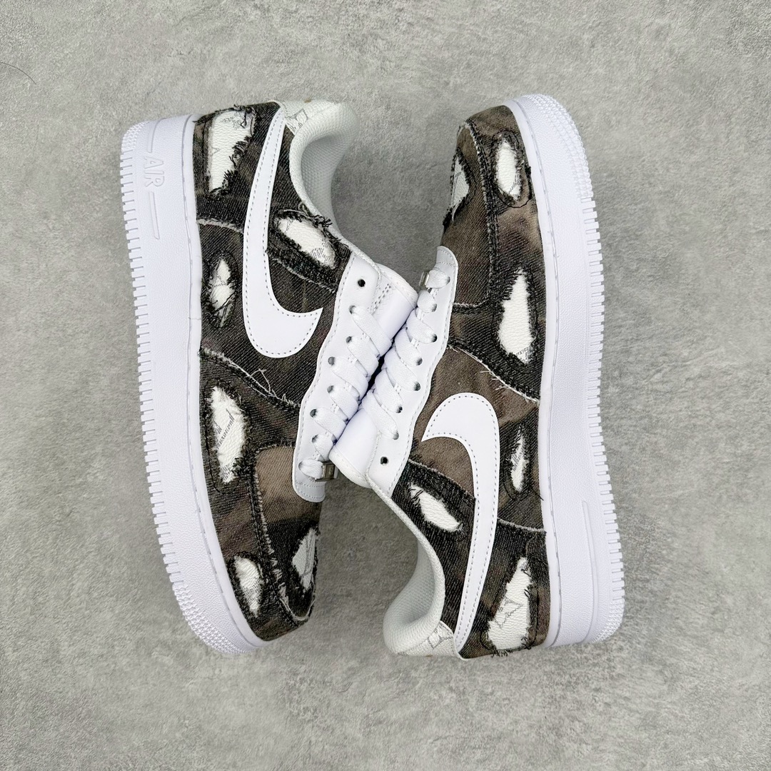 图片[3]-💰200 NK Air Force 1´07 Low 空军一号低帮百搭休闲运动板鞋 CH8065-001 柔软、弹性十足的缓震性能和出色的中底设计 横跨复古与现代的外型结合 造就出风靡全球 三十多年的Force 1 直到今天还深受青睐 SIZE：36 36.5 37.5 38 38.5 39 40 40.5 41 42 42.5 43 44 44.5 45 编码：Tby2936070-运动鞋