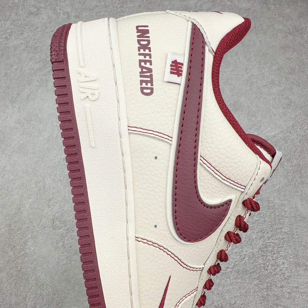 图片[6]-💰240 NK Air Force 1´07 Low 空军一号低帮百搭休闲运动板鞋 UT2023-206 柔软、弹性十足的缓震性能和出色的中底设计 横跨复古与现代的外型结合 造就出风靡全球 三十多年的Force 1 直到今天还深受青睐 SIZE：36 36.5 37.5 38 38.5 39 40 40.5 41 42 42.5 43 44 44.5 45 编码：Mby3936010-运动鞋