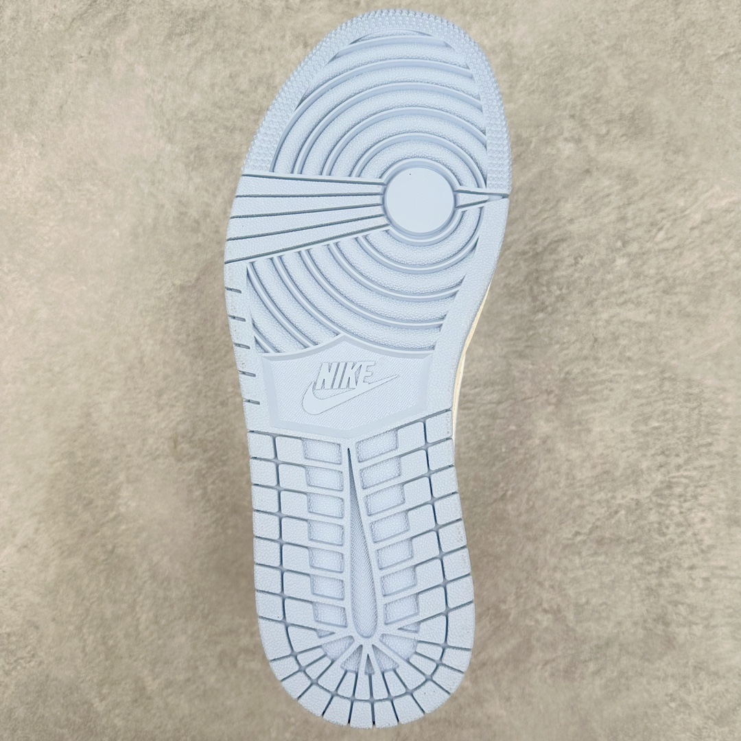 图片[9]-TS x Air Jordan AJ1 Low 倒钩低帮联名定制配色 BB6588-105 原厂内置气垫魔块 A模大底 头层小牛皮 鞋舌AJ原厂专用牛津布+AJ专用反口珍珠布+原厂无杂质高弹内里海棉+特殊封边弹力鞋带 尺码：36 36.5 37.5 38 38.5 39 40 40.5 41 42 42.5 43 44 44.5 45 46 47.5-选品中心