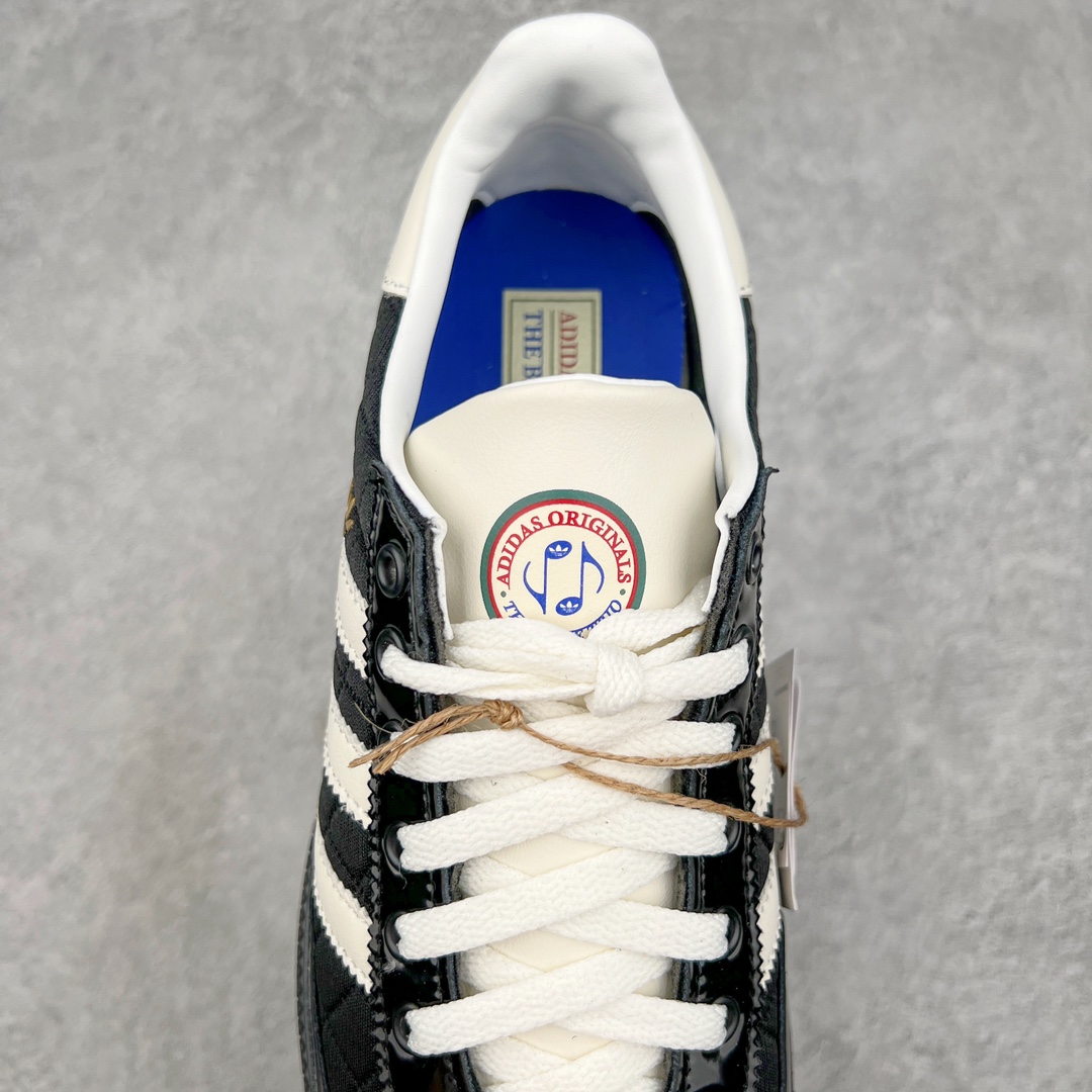 图片[5]-💰150 ＃MF AD Original Gazelle Indoor Trainers 瞪羚室内鞋系列低帮复古百搭休闲运动德训风板鞋 JP5669 高端零售特供批次 原厂定制长毛翻毛皮组合环保纤维革鞋面材质 内置环保海玻璃鞋垫 外置RB橡胶大底 产品品控稳定性领先行业 原厂全套原楦原纸板冲刀磨具开发 原厂皮料加持 原厂港宝加持定型后跟R度完美 将复古进行到底 简约流畅 三十年不变经典 这款Gazelle运动鞋 无论面料、配色、质感或设计 都只在重现其1991年原款的经典 皮革鞋面 撞色三条纹和鞋跟标的设计 力求呈现90年代的经典复古风潮 Samba火热的同时 也带动了其它的复古鞋型 Gazelle便是其中一只 Gazelle Indoor拥有包边更宽的T字型鞋头 更好的保护运动员的前掌 浓浓的复古氛围感 非常适合现在流行的Cleanfit风格 尺码：35.5 36 36⅔ 37⅓ 38 38⅔ 39⅓ 40 40⅔ 41⅓ 42 42⅔ 43⅓ 44 44⅔ 45 编码：by2936020-运动鞋