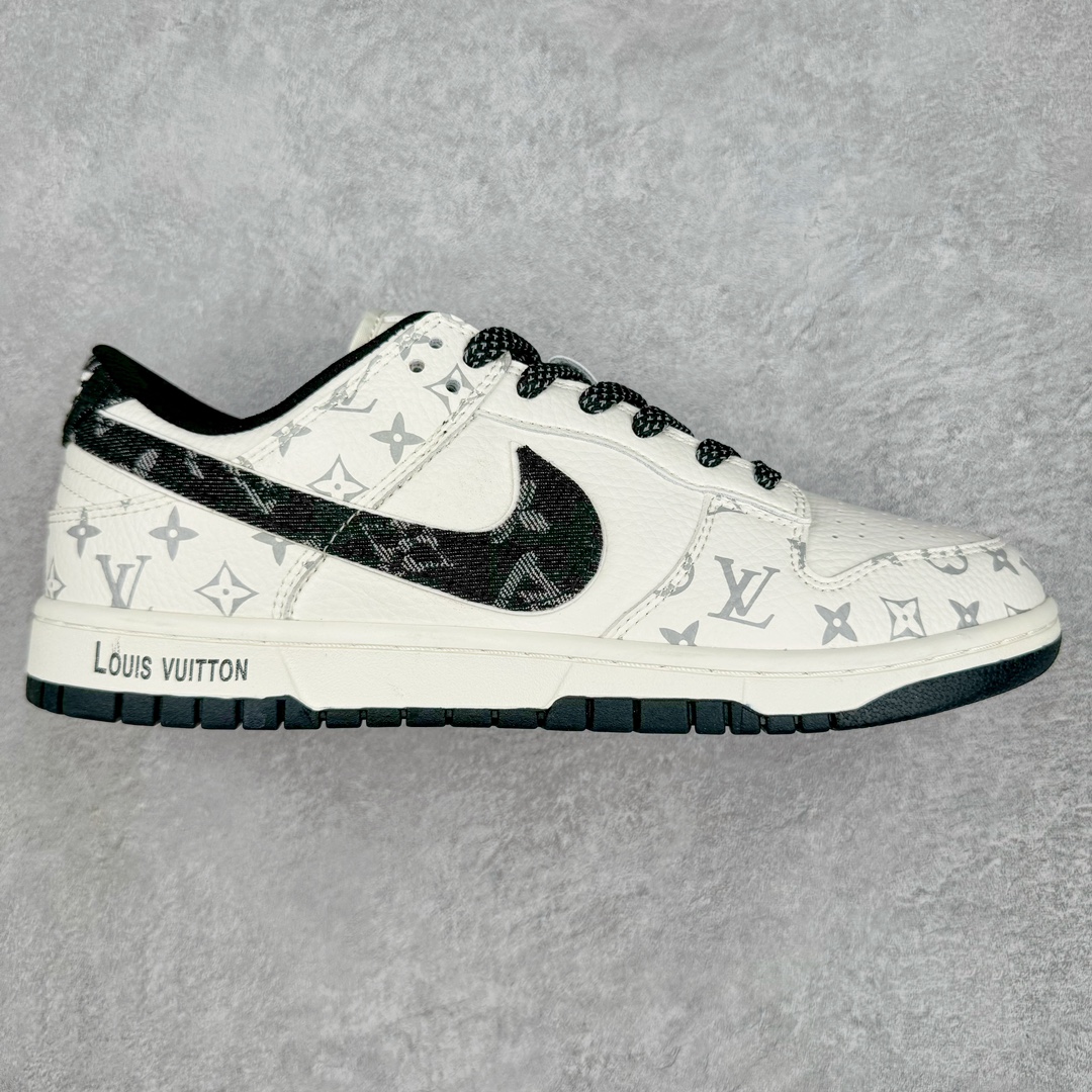 NK Dunk Low 定制配色 FC1688-130 大厂出品 极力推荐 原装头层材料 独家版型蒸餾加工帶來的是更好的视觉和脚感体验大厂纯原品质出货 清洁度 电绣工艺 皮料切割干净无任何毛边 细节完美 尺码:36 36.5 37.5 38 38.5 39 40 40.5 41 42 42.5 43 44 44.5 45 46 47.5-选品中心