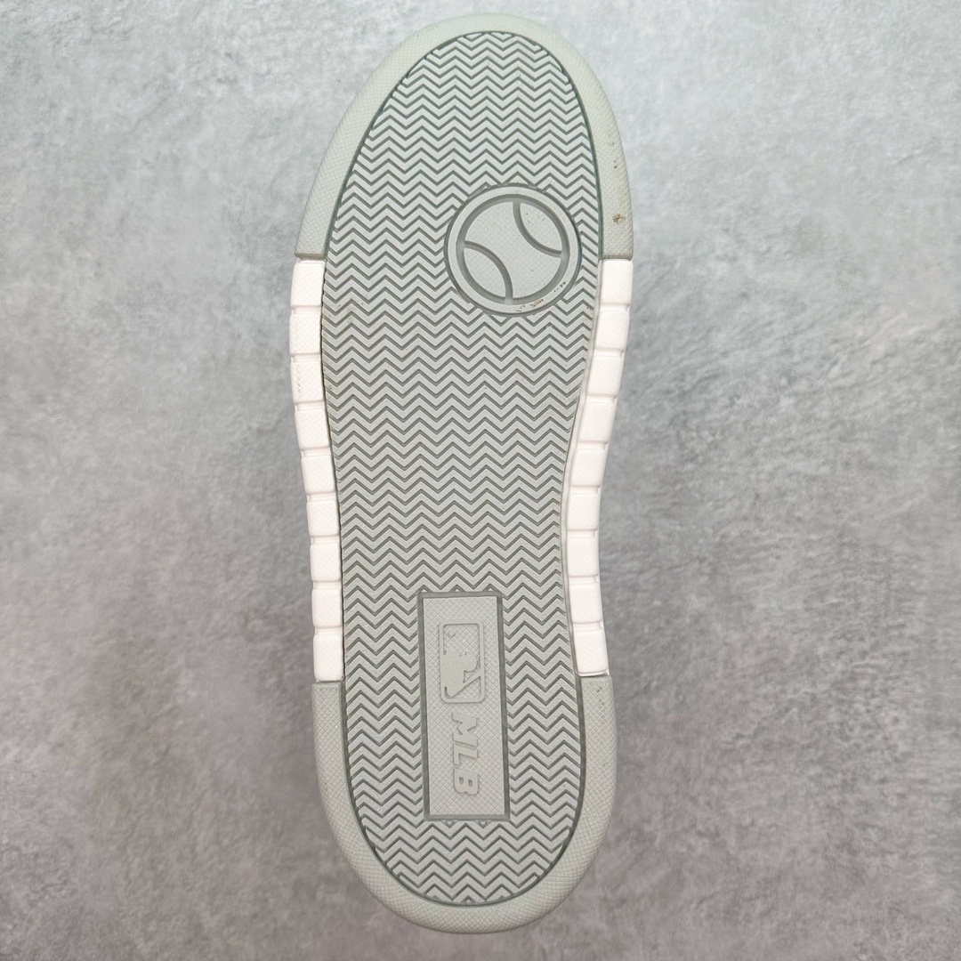 图片[9]-＃DT纯原 MLB Chunky Liner Basic 复古印花学长鞋系列低帮轻量增高厚底百搭休闲运动慢跑鞋板鞋 Korea韩国联名NY美国榄球纽约洋基队限定 目前可过轻松秒过各类鉴定 能操作的私聊 韩国代购专供 左脚内置NFC感应 区别市面贴纸假芯片 MLB专用菱形双针中底布 重点细节中底布带注胶孔 原厂NFC感应吊牌 支持鉴定 一个两位数 原盒原标 全套原楦原纸板原厂数据开发 中韩文保养标贴 绿色防霉片 平台代购专供 独家一比一RB+MD组合大底 高频后跟小人Logo精准对位立体饱满 正确网布加超迁鞋面 转印中底走线紧密 转印Logo工艺表层防刮不掉色 尺码：35 36 36.5 37.5 38 38.5 39 40 40.5 41 42 42.5 43 44 44.5 45-选品中心