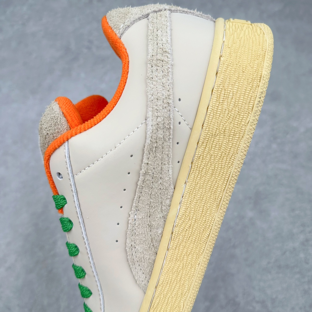 图片[7]-💰160 PUMA SUEDE XL 彪马新款面包鞋男女同款复古休闲板鞋 赠送一双鞋带 鞋身通体采用细腻的麂皮材质 厚实柔软 质感出众 鞋侧保留PUMA标志性跑道图案 侧面与后跟点缀金属色PUMA LOGO 兼具辨识度与细节感 加厚鞋垫、饱满鞋舌 搭配加宽扁形鞋带 使得穿着感更加贴合与舒适 值得一提的是 本季SUEDE XL鞋款以黑色、红色及蓝色最为瞩目 经典黑的配色 在低调之余可轻松驾驭任何潮流风格造型 而高饱和度的配色 则是当之无愧的早春出街利器。货号: 395205 尺码：36 37 37.5 38 38.5 39 40 40.5 41 42 42.5 43 44 45 编码：Sby2936030-运动鞋