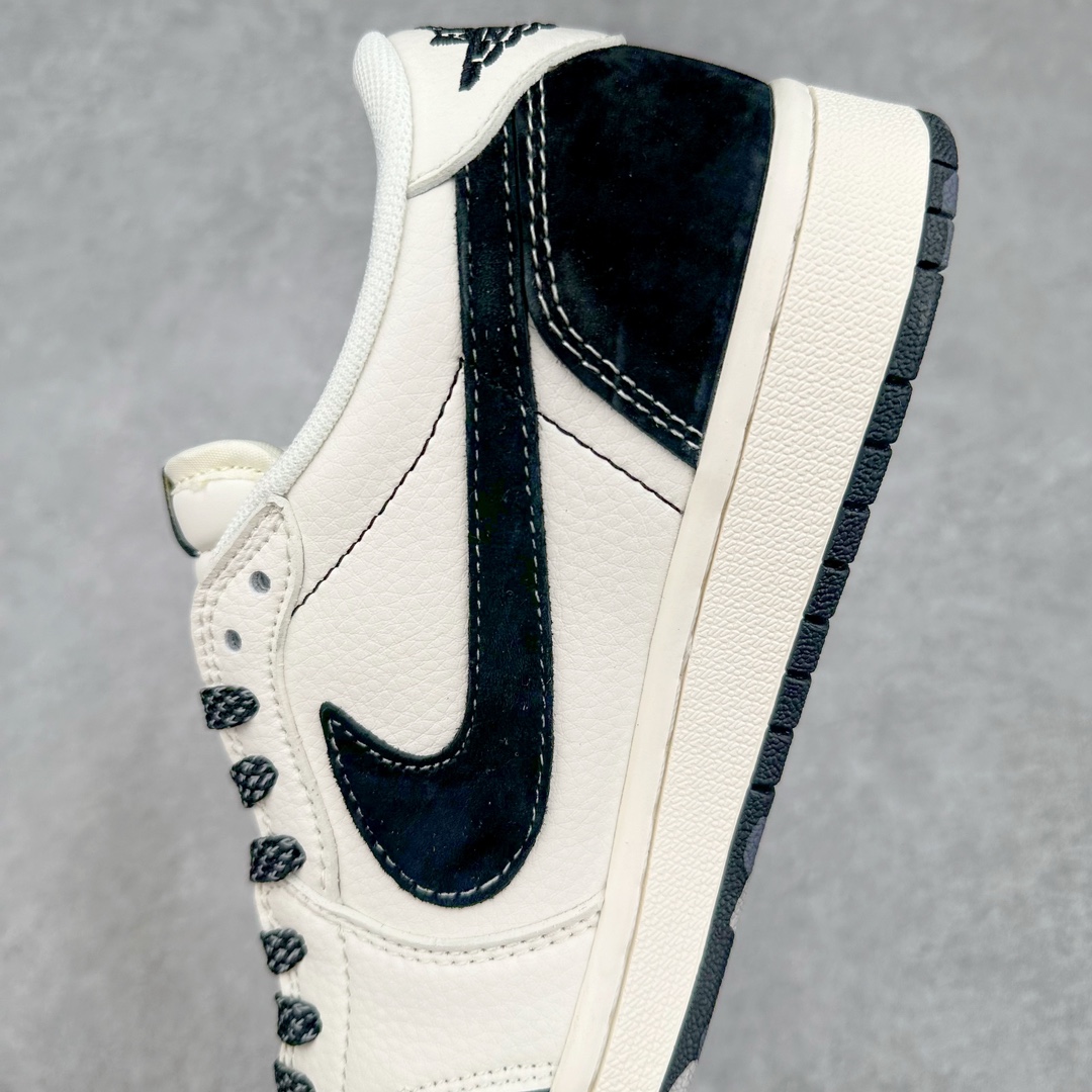 图片[7]-TS x Air Jordan AJ1 Low 倒钩低帮联名定制配色 JJ5288-011 原厂内置气垫魔块 A模大底 头层小牛皮 鞋舌AJ原厂专用牛津布+AJ专用反口珍珠布+原厂无杂质高弹内里海棉+特殊封边弹力鞋带 尺码：36 36.5 37.5 38 38.5 39 40 40.5 41 42 42.5 43 44 44.5 45 46 47.5-选品中心