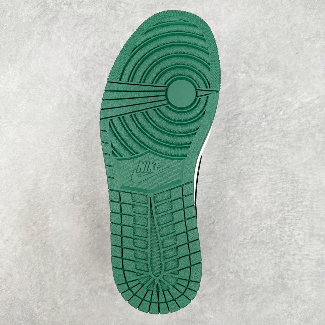 图片[9]-TS x Air Jordan AJ1 Low 倒钩低帮联名定制配色 BB6588-105 原厂内置气垫魔块 A模大底 头层小牛皮 鞋舌AJ原厂专用牛津布+AJ专用反口珍珠布+原厂无杂质高弹内里海棉+特殊封边弹力鞋带 尺码：36 36.5 37.5 38 38.5 39 40 40.5 41 42 42.5 43 44 44.5 45 46 47.5-选品中心