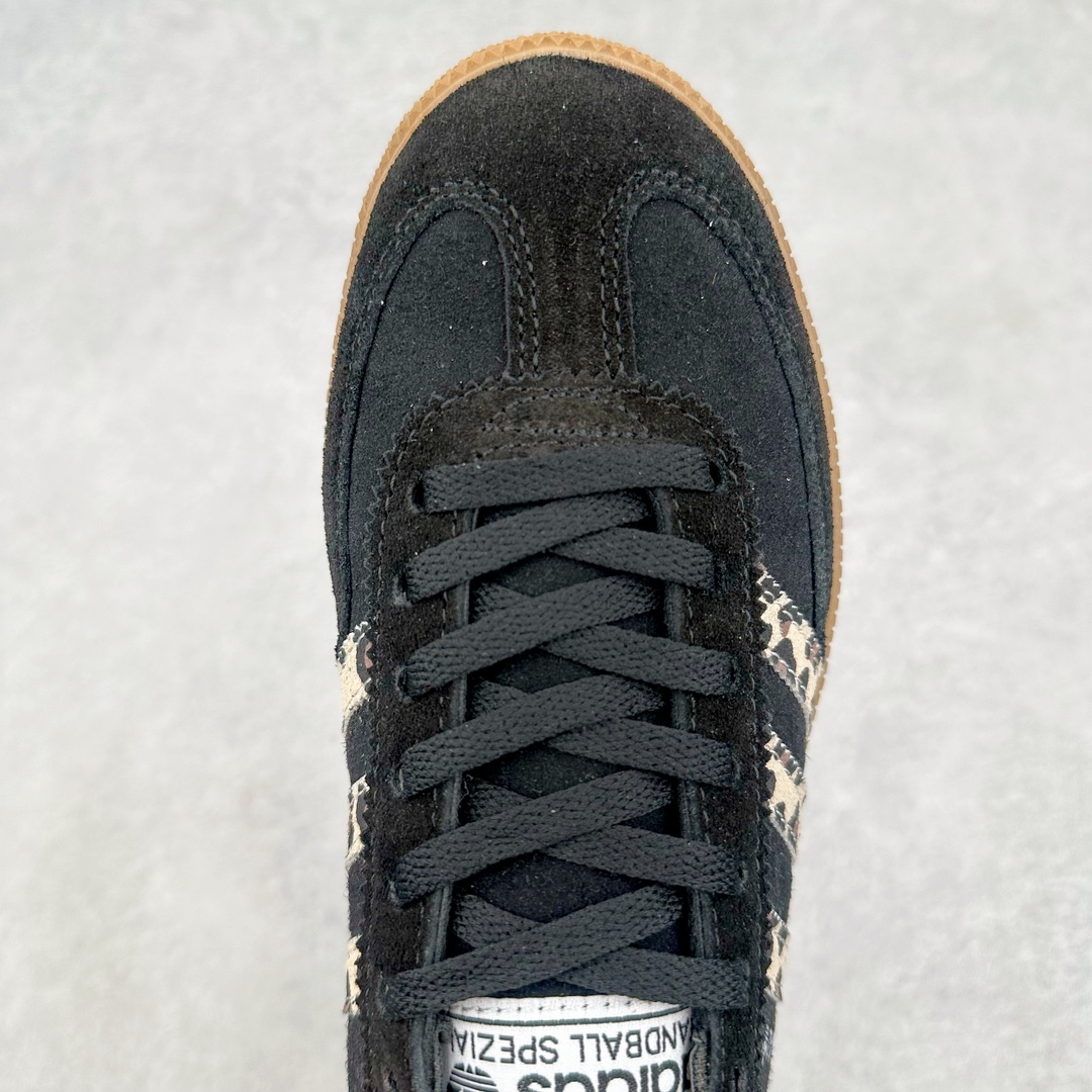 图片[4]-💰140 AD Originals Handball SPZL 手球运动员系列百搭休闲运动板鞋 JH9092 这款来自阿迪达斯的这款HANDBALL SPZL前身是一双手球运动鞋，这一次拿来复刻，所以鞋面的主要色彩选用了黑色， 鞋面外侧除了Spezial字母之外还有三叶草标志。Handball SPZL作为复古手球训练鞋与作为室内足球鞋的Samba有着异曲同工之处，但是质感更为出众的鞋身以及丰富的配色选择比起Samba来讲可以说是更胜一筹了！尺码：36 36⅔ 37⅓ 38 38⅔ 39⅓ 40 40⅔ 41⅓ 42 42⅔ 43⅓ 44 45  编码：Bby2936010-运动鞋