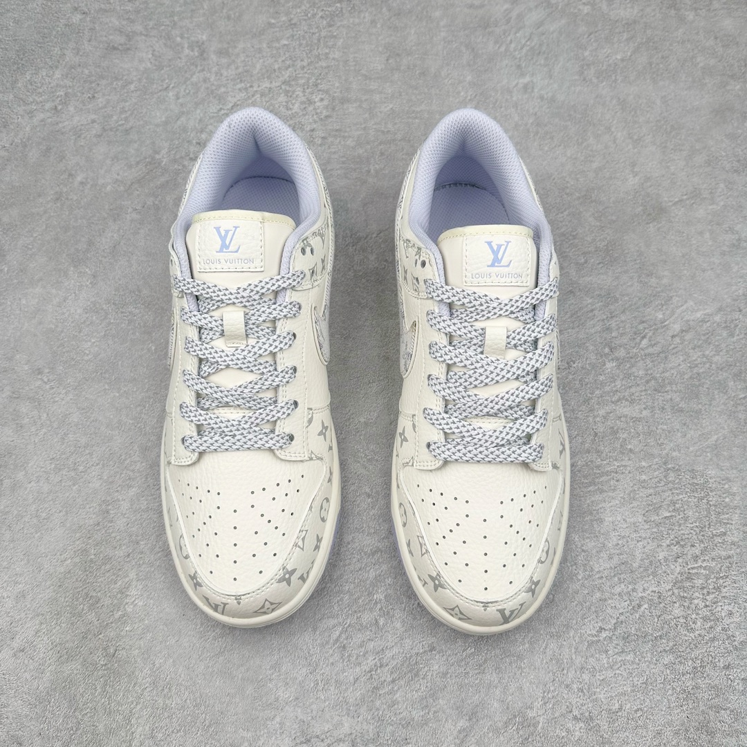 图片[2]-NK Dunk Low 定制配色 FC1688-132 大厂出品 极力推荐 原装头层材料 独家版型蒸餾加工帶來的是更好的视觉和脚感体验大厂纯原品质出货 清洁度 电绣工艺 皮料切割干净无任何毛边 细节完美 尺码：36 36.5 37.5 38 38.5 39 40 40.5 41 42 42.5 43 44 44.5 45 46 47.5-选品中心