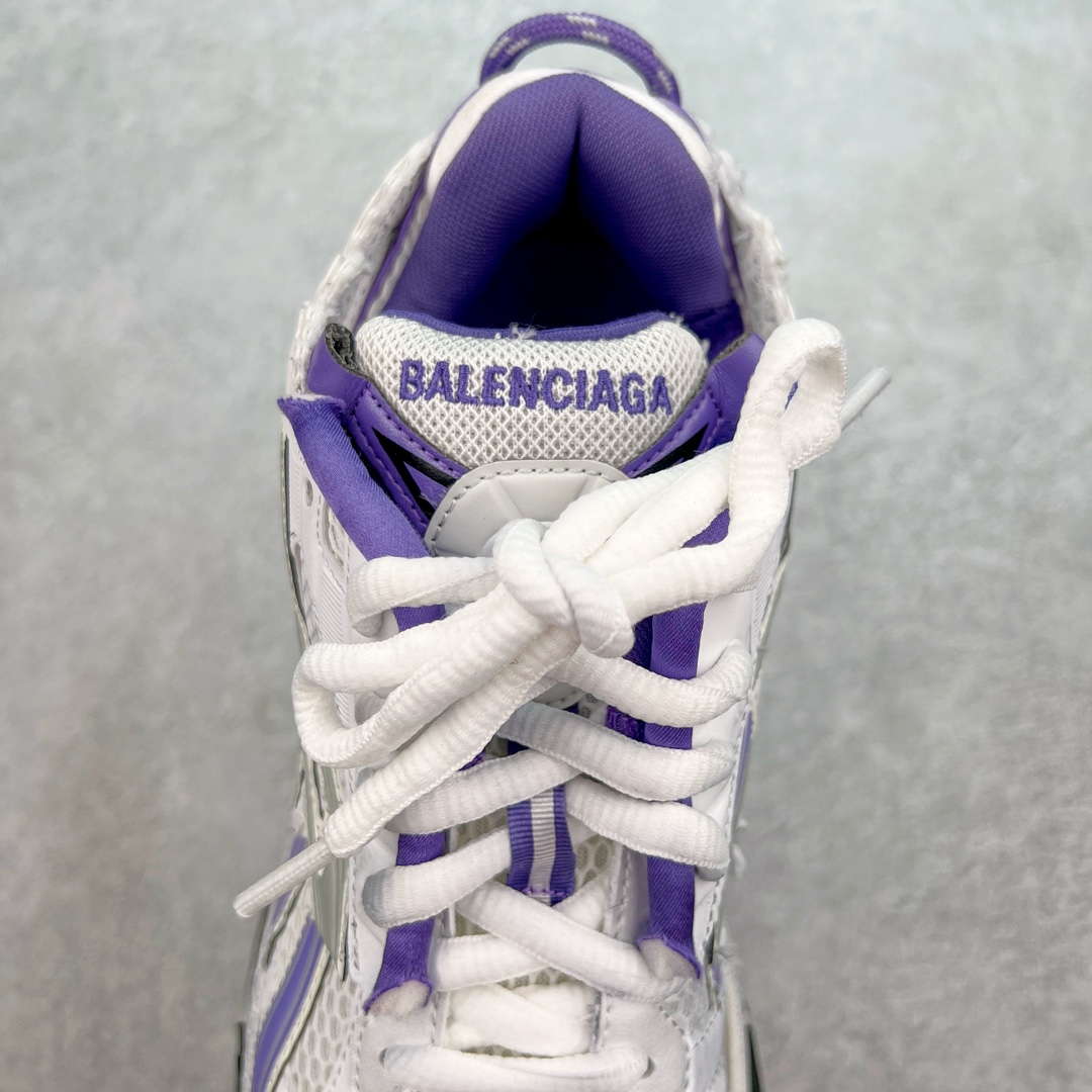 图片[5]-💰420 ＃XA BALENCIAGA Runner Sneaker 巴黎世家七代慢跑系列低帮复古野跑潮流运动鞋老爹鞋 尼龙和网布材质 磨损效果 鞋头边缘印有尺码 背面浮印尺码 外侧印有跑者徽标 鞋舌刺绣 Balenciaga 品牌标识 鞋跟背面 Balenciaga品牌标识 材质采用65%聚氨酯、35%聚酯纤维 全新 Runner 鞋型轮廓借鉴于 2000 年初的复古线条 搭载大网眼面料制成鞋面基础 由粉色、白色尼龍与橡胶质地覆盖鞋面诠释线条感 当中透过几道手缝线与折损痕更是精准的掌握历经时间淬炼的破旧痕迹 延续其手法至鞋领、鞋跟、鞋带、中底等部分均饰有破损及脏污之貌 尤其是鞋领处与鞋带孔眼条更是采用不规则做旧技术将内容物泡棉随机露出 尺码：35 36 37 38 39 40 41 42 43 44 45 46 编码：by4936090-运动鞋