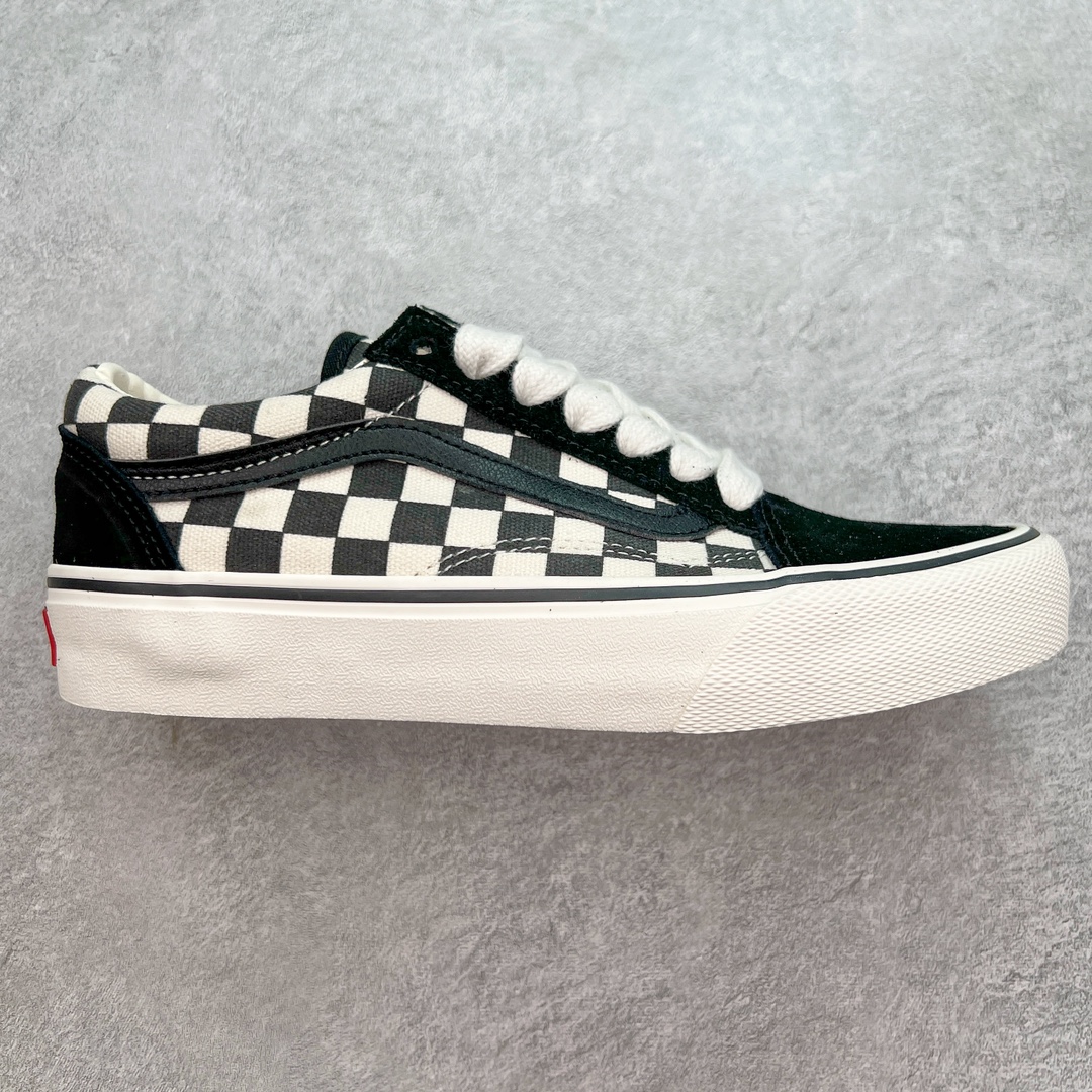 💰140 Vans Old Skool 新版棋盘格n范斯官方 安纳海姆全新系列n黑白/蓝绿棋盘格 复古帆布滑板鞋 尺码：35 36 36.5 37 38 38.5 39 40 40.5 41 42 42.5 43 44 编码：by2936010-运动鞋