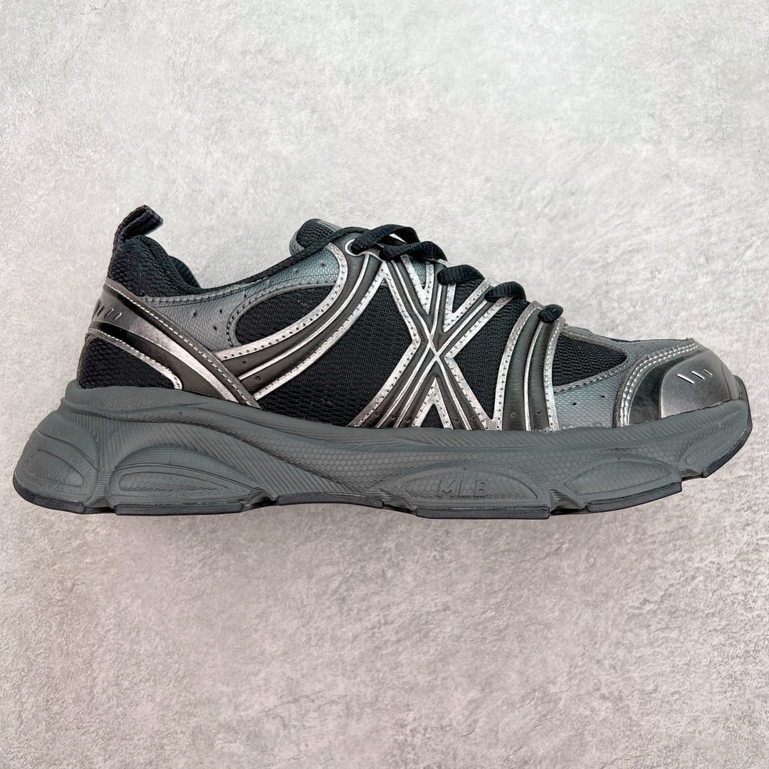 MLB Ace Runner 低帮复古休闲运动鞋 Korea韩国联名NY美国榄球纽约洋基队限定 韩国代购专供 全套原楦原纸板原厂数据开发 正确中底拉帮中底网布细节 平台代购专供 左脚内置芯片 韩国代购吊牌标贴 独家一比一RB+MD组合大底 高频后跟小人Logo精准对位立体饱满 正确网布加超迁鞋面 转印中底走线紧密 转印Logo工艺表层防刮不掉色 尺码：35 36 36.5 37.5 38 38.5 39 40 40.5 41 42 42.5 43 44 45-选品中心