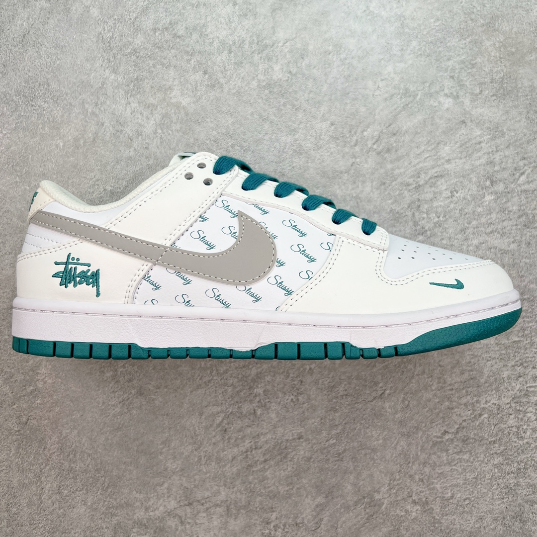 NK Dunk Low 定制配色 XX2025-808 大厂出品 极力推荐 原装头层材料 独家版型蒸餾加工帶來的是更好的视觉和脚感体验大厂纯原品质出货 清洁度 电绣工艺 皮料切割干净无任何毛边 细节完美 尺码：36 36.5 37.5 38 38.5 39 40 40.5 41 42 42.5 43 44 44.5 45 46 47.5-选品中心