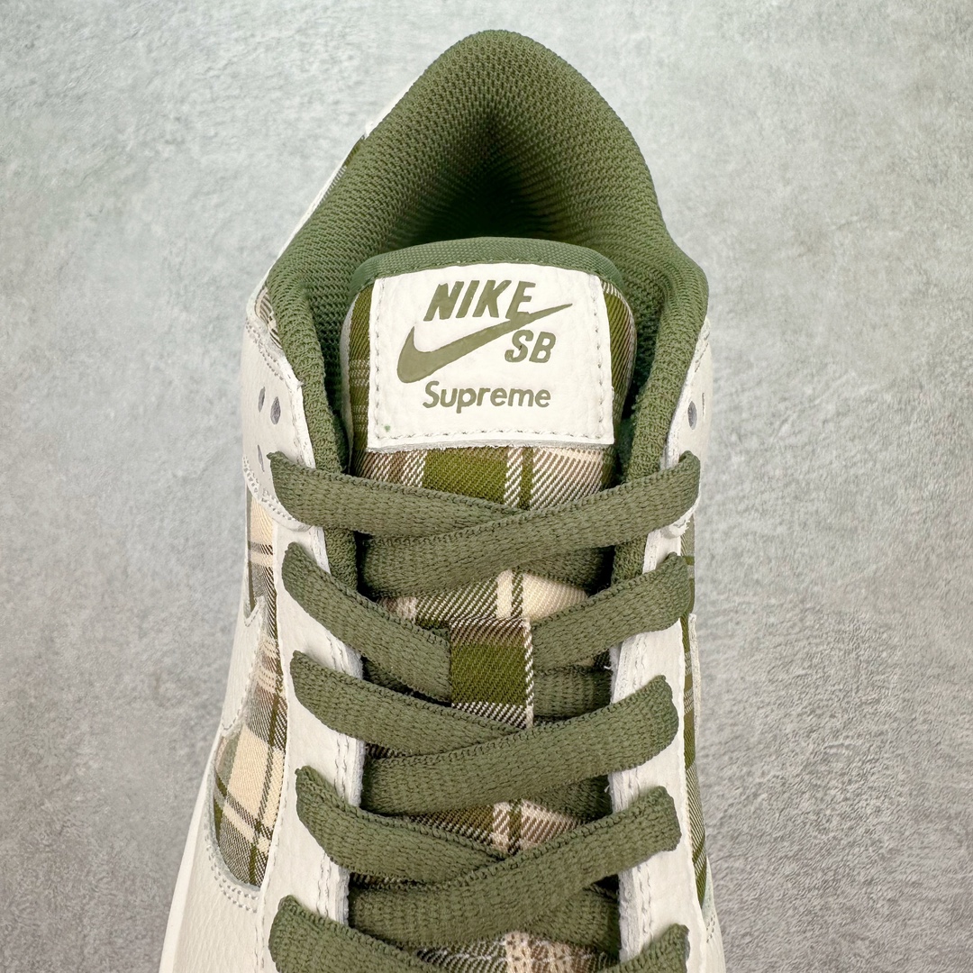 图片[5]-NK Dunk Low 定制配色 SU1853-511 大厂出品 极力推荐 原装头层材料 独家版型蒸餾加工帶來的是更好的视觉和脚感体验大厂纯原品质出货 清洁度 电绣工艺 皮料切割干净无任何毛边 细节完美 尺码：36 36.5 37.5 38 38.5 39 40 40.5 41 42 42.5 43 44 44.5 45 46 47.5-选品中心