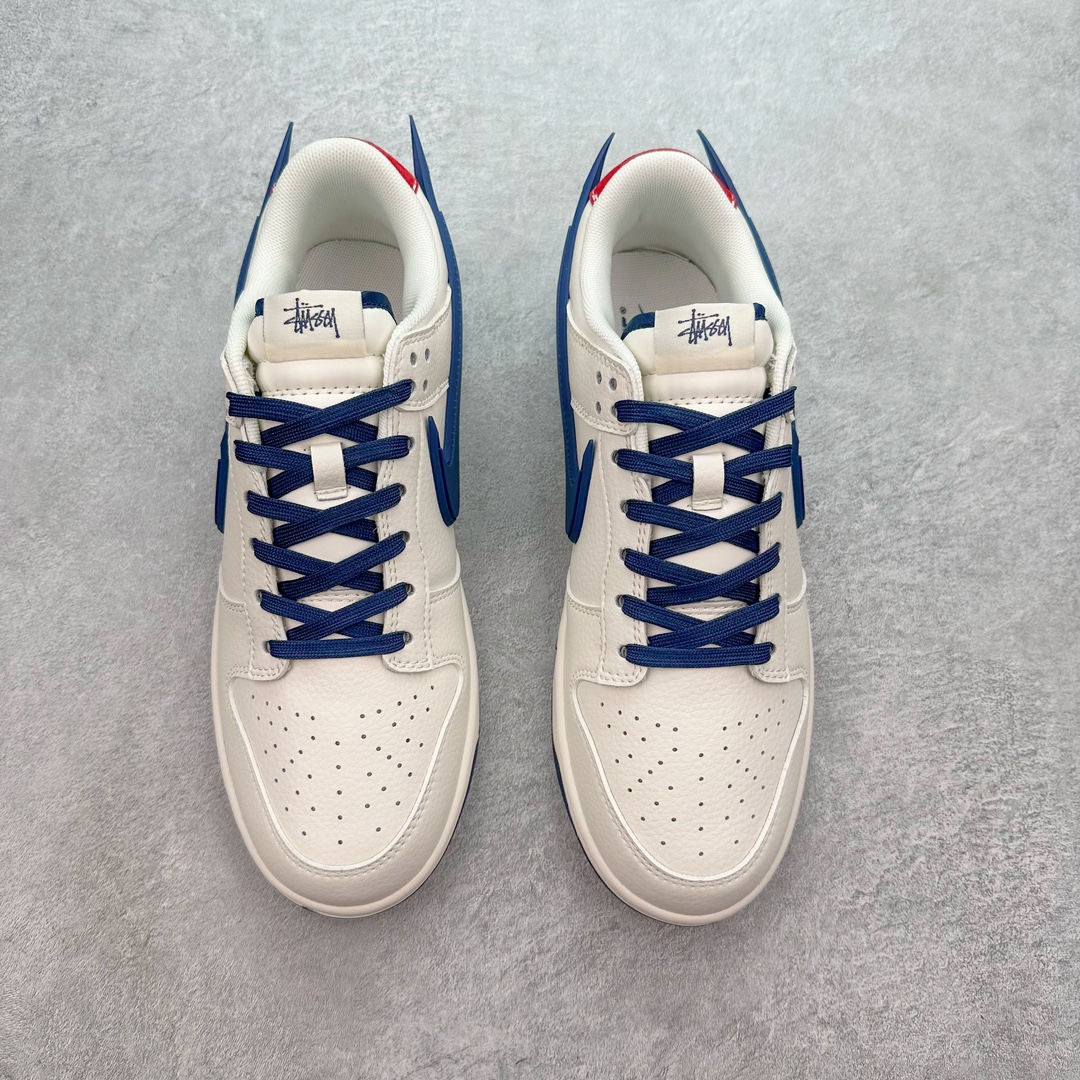 图片[2]-NK Dunk Low 定制配色 XY1688-009 大厂出品 极力推荐 原装头层材料 独家版型蒸餾加工帶來的是更好的视觉和脚感体验大厂纯原品质出货 清洁度 电绣工艺 皮料切割干净无任何毛边 细节完美 尺码：36 36.5 37.5 38 38.5 39 40 40.5 41 42 42.5 43 44 44.5 45 46 47.5-选品中心