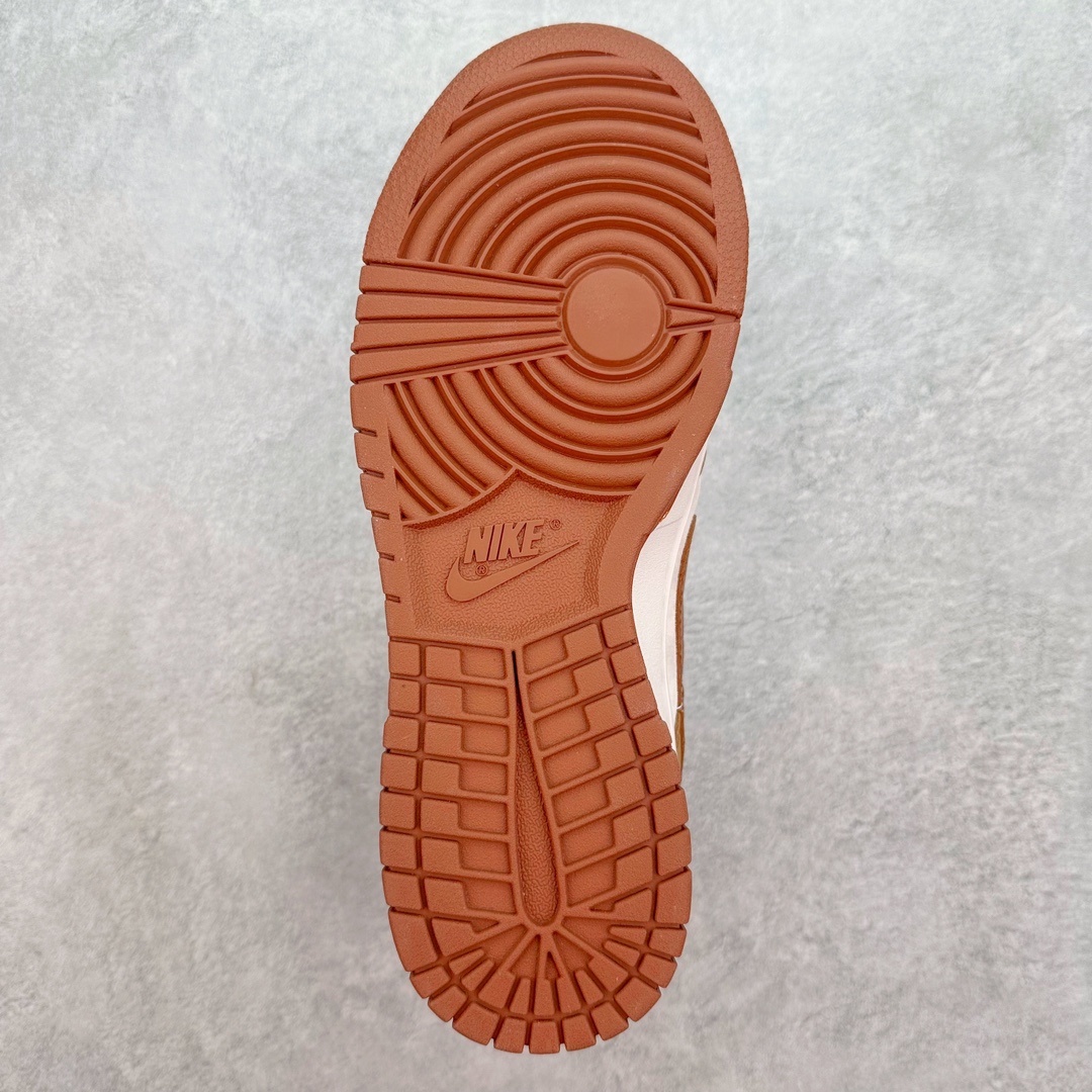 图片[9]-NK Dunk Low 定制配色 FC1688-184 大厂出品 极力推荐 原装头层材料 独家版型蒸餾加工帶來的是更好的视觉和脚感体验大厂纯原品质出货 清洁度 电绣工艺 皮料切割干净无任何毛边 细节完美 尺码：36 36.5 37.5 38 38.5 39 40 40.5 41 42 42.5 43 44 44.5 45 46 47.5-选品中心