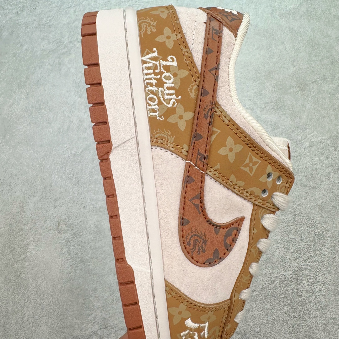 图片[6]-NK Dunk Low 定制配色 FC1688-184 大厂出品 极力推荐 原装头层材料 独家版型蒸餾加工帶來的是更好的视觉和脚感体验大厂纯原品质出货 清洁度 电绣工艺 皮料切割干净无任何毛边 细节完美 尺码：36 36.5 37.5 38 38.5 39 40 40.5 41 42 42.5 43 44 44.5 45 46 47.5-选品中心