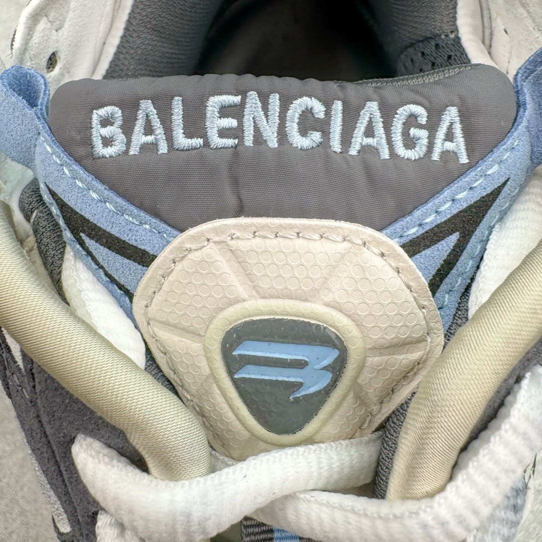 图片[11]-💰450 ＃VG零售版 BALENCIAGA Runner Sneaker 巴黎世家七代慢跑系列低帮复古野跑潮流运动鞋老爹鞋 尼龙和网布材质 磨损效果 鞋头边缘印有尺码 背面浮印尺码 外侧印有跑者徽标 鞋舌刺绣 Balenciaga 品牌标识 鞋跟背面 Balenciaga品牌标识 材质采用65%聚氨酯、35%聚酯纤维 全新 Runner 鞋型轮廓借鉴于 2000 年初的复古线条 搭载大网眼面料制成鞋面基础，由粉色、白色尼龍与橡胶质地覆盖鞋面诠释线条感 当中透过几道手缝线与折损痕更是精准的掌握历经时间淬炼的破旧痕迹 延续其手法至鞋领、鞋跟、鞋带、中底等部分均饰有破损及脏污之貌 尤其是鞋领处与鞋带孔眼条更是采用不规则做旧技术将内容物泡棉随机露出 尺码：35 36 37 38 39 40 41 42 43 44 45 46 编码：by5936020-运动鞋