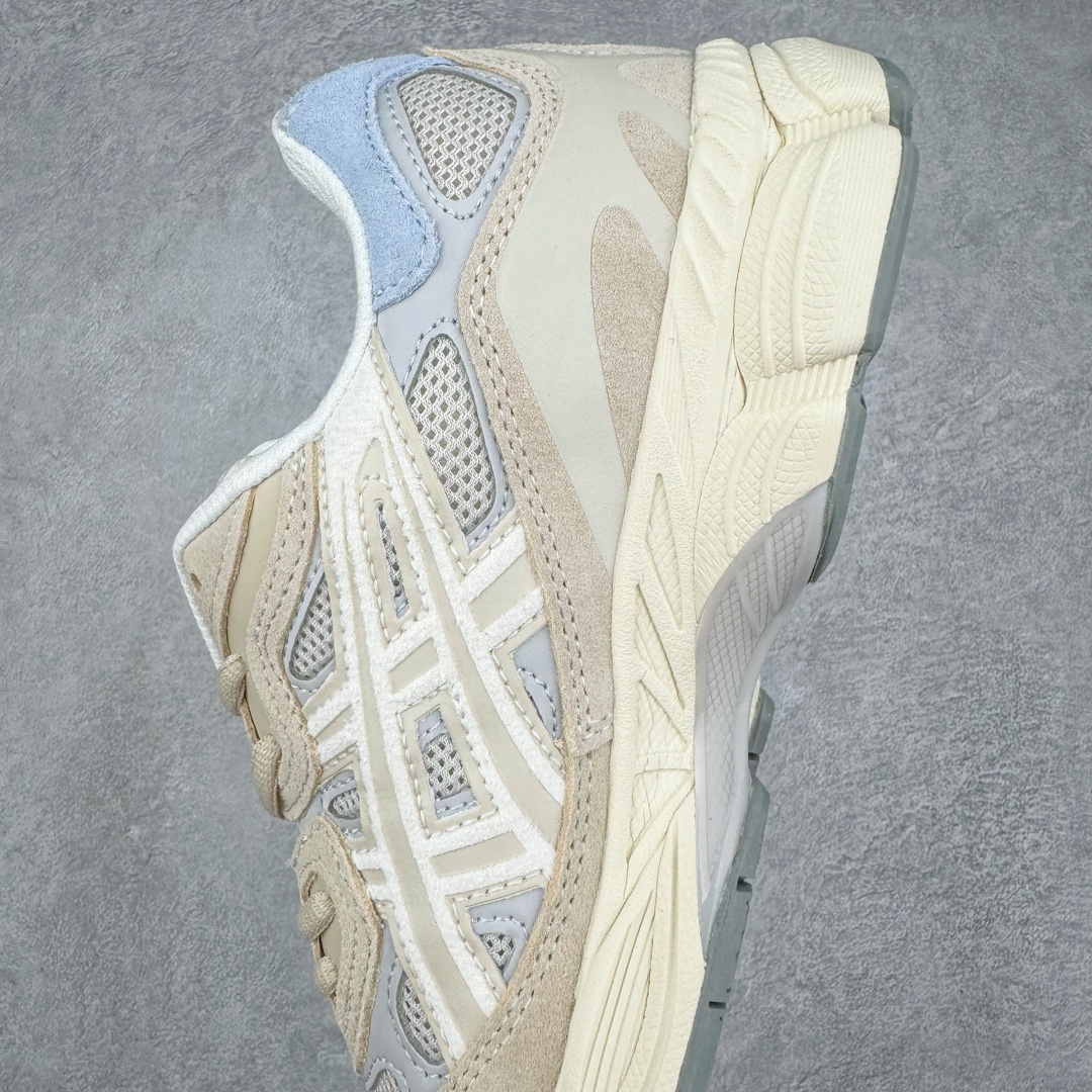 图片[7]-💰200 Asics GEL-NYC 亚瑟士防滑耐磨透气低帮运动休闲鞋 GEL-NYC™ 运动鞋的灵感源自传统和现代高性能跑步风格 其鞋面结构参考了 2000 年代初的 GEL-NIMBUS™ 3 鞋 并将其与 MC-PLUS V 设计中的各种装饰融为一体 该工装通过使用 GEL-CUMULUS® 16 鞋的工装系统来对比鞋面的复古风格 通过轻质泡沫和 GEL® 技术嵌入物的结合 这种中底结构有助于创造先进的脚底舒适度 尺码：36 37 37.5 38 39 40.5 41.5 42 42.5 43.5 44 45 编码：Qby2936070-运动鞋