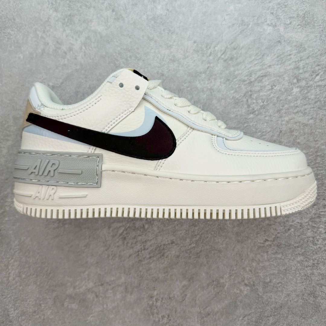 图片[3]-💰150 NK WMNS Air Force 1 Shadow 全新少女系解构主义设计 空军一号马卡龙板鞋 鞋款以“双重swoosh标志叠加”为特色，在细节上呈现多层次的设计。以大胆的设计手法，重新演绎这些非凡而鲜明的经典元素，将它们以前卫又优雅的方式突显出来。在各种标志性特征之外又呈现新鲜设计。每一款新作都以女性受众为设计考量，承袭The 1s Reimagined女子鞋款之强势力量，同时坚定一个信念：真正的经典，是在不断的超越与重塑中延续的。SIZE：35.5 36 36.5 37.5 38 38.5 39 40 编码：Tby2936020-运动鞋