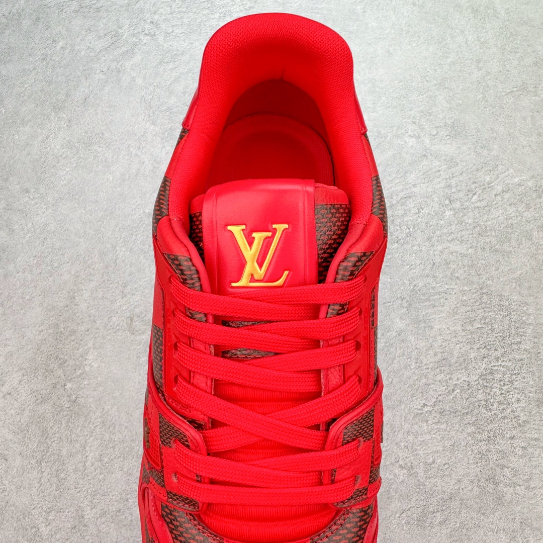 图片[5]-💰440 Louis Vuitton Trainer lv时装走秀运动鞋 高尔夫系列 全网最全配色更新最快 最成熟的做工稳定的品控  完美鞋型超高的清洁度 零毛边线头瑕疵 全套原楦原纸版原鞋开模 全网最具灵魂的版型 正确原装黄色鞋盒 正确中底印花 鞋面印花3D高频深度立体 全鞋电脑针车 紧密相连 针距密度一致 环保乳胶注塑鞋垫 厚度脚感还原原版 皮面裁剪部位 统一油边封口工艺 原装橡胶大底含胶量大底组合零偏差 专柜全套包装 防尘袋 说明书 质保卡 男女鞋 尺码：35 36 37 38 39 40 41 42 43 44 45 编码：Fby5936010-运动鞋