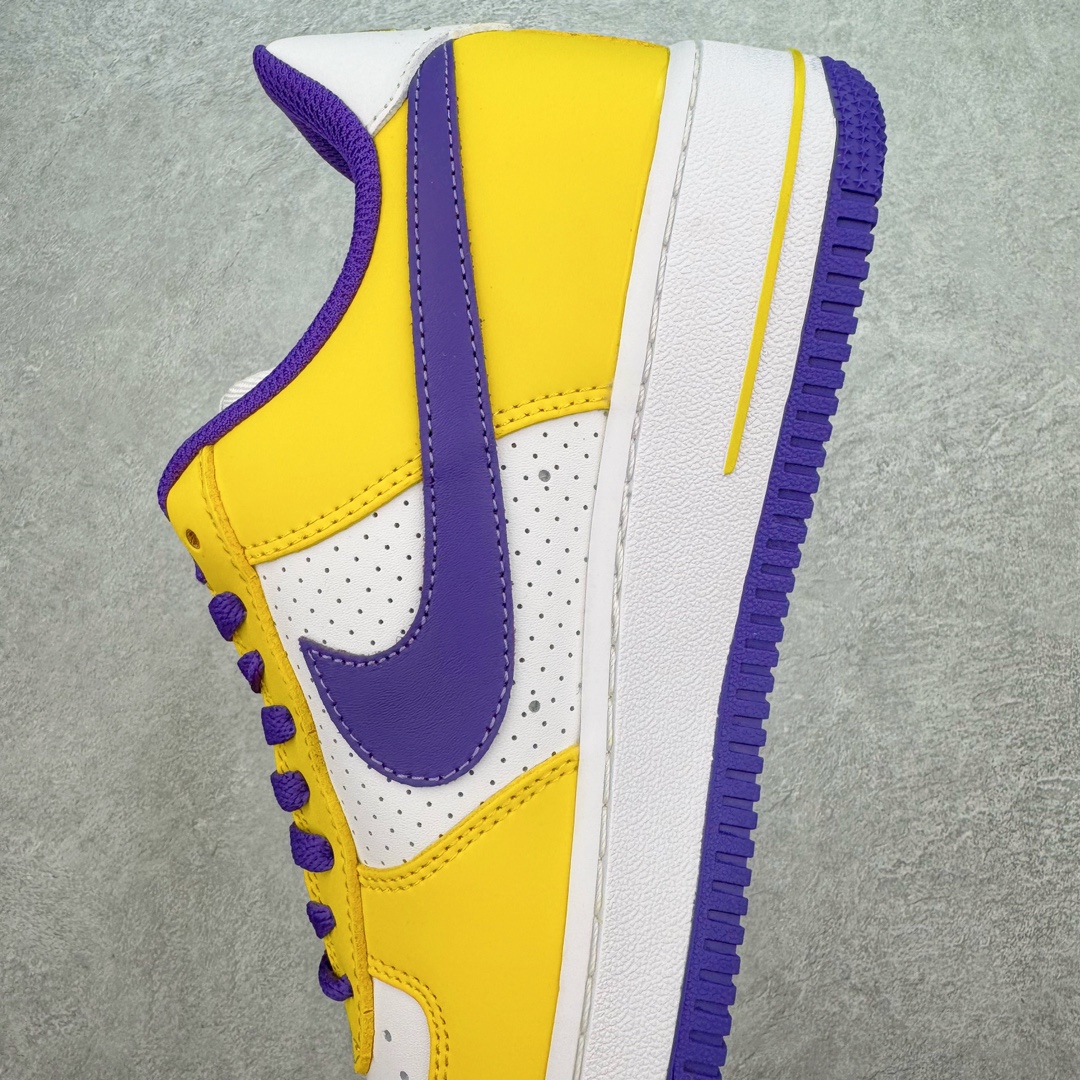 图片[7]-💰120 ＃福利特价‼NK Air Force 1´07 Low 空军一号低帮百搭休闲运动板鞋 CW7591-009 柔软、弹性十足的缓震性能和出色的中底设计 横跨复古与现代的外型结合 造就出风靡全球 三十多年的Force 1 直到今天还深受青睐 SIZE：36 36.5 37.5 38 38.5 39 40 40.5 41 42 42.5 43 44 44.5 45 编码：Sby1936090-运动鞋