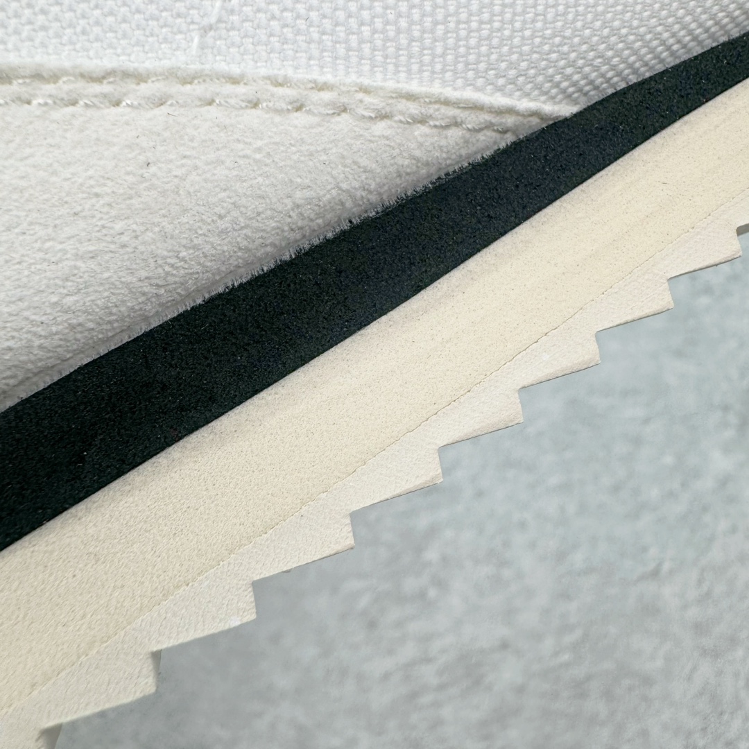 图片[19]-＃纯原福利 DESCENTE CHRON 迪桑特复古运动一脚蹬帆布鞋透气休闲鞋 轻松方便的一脚蹬设计 搭配轻质弹性鞋底 脚感舒适 简洁的帆布鞋面设计适用于多场景穿搭 尺码：36 36.5 37.5 38 38.5 39 40 40.5 41 42 42.5 43 44 44.5 45-选品中心