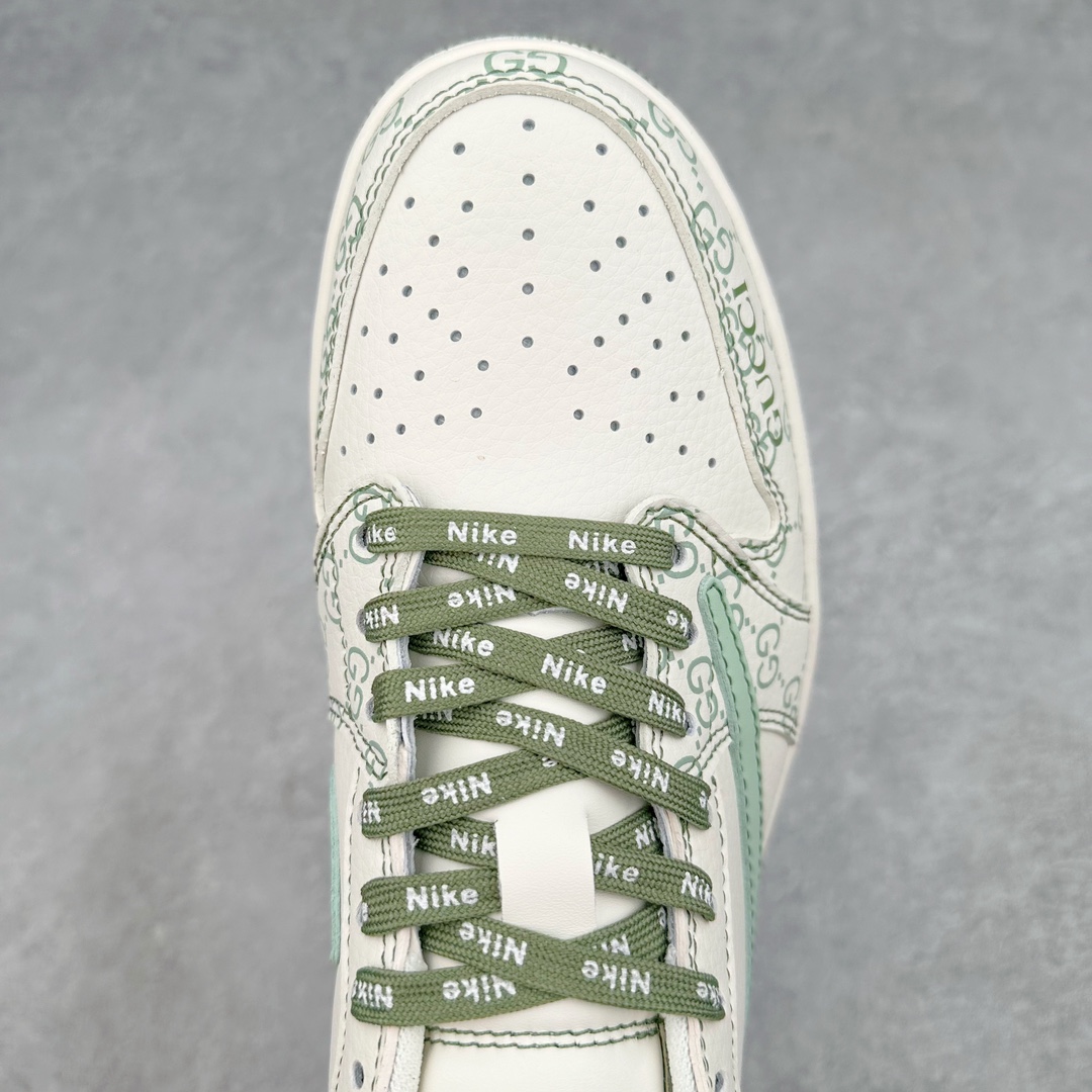 图片[4]-TS x Air Jordan AJ1 Low 倒钩低帮联名定制配色 JJ5288-010 原厂内置气垫魔块 A模大底 头层小牛皮 鞋舌AJ原厂专用牛津布+AJ专用反口珍珠布+原厂无杂质高弹内里海棉+特殊封边弹力鞋带 尺码：36 36.5 37.5 38 38.5 39 40 40.5 41 42 42.5 43 44 44.5 45 46 47.5-选品中心