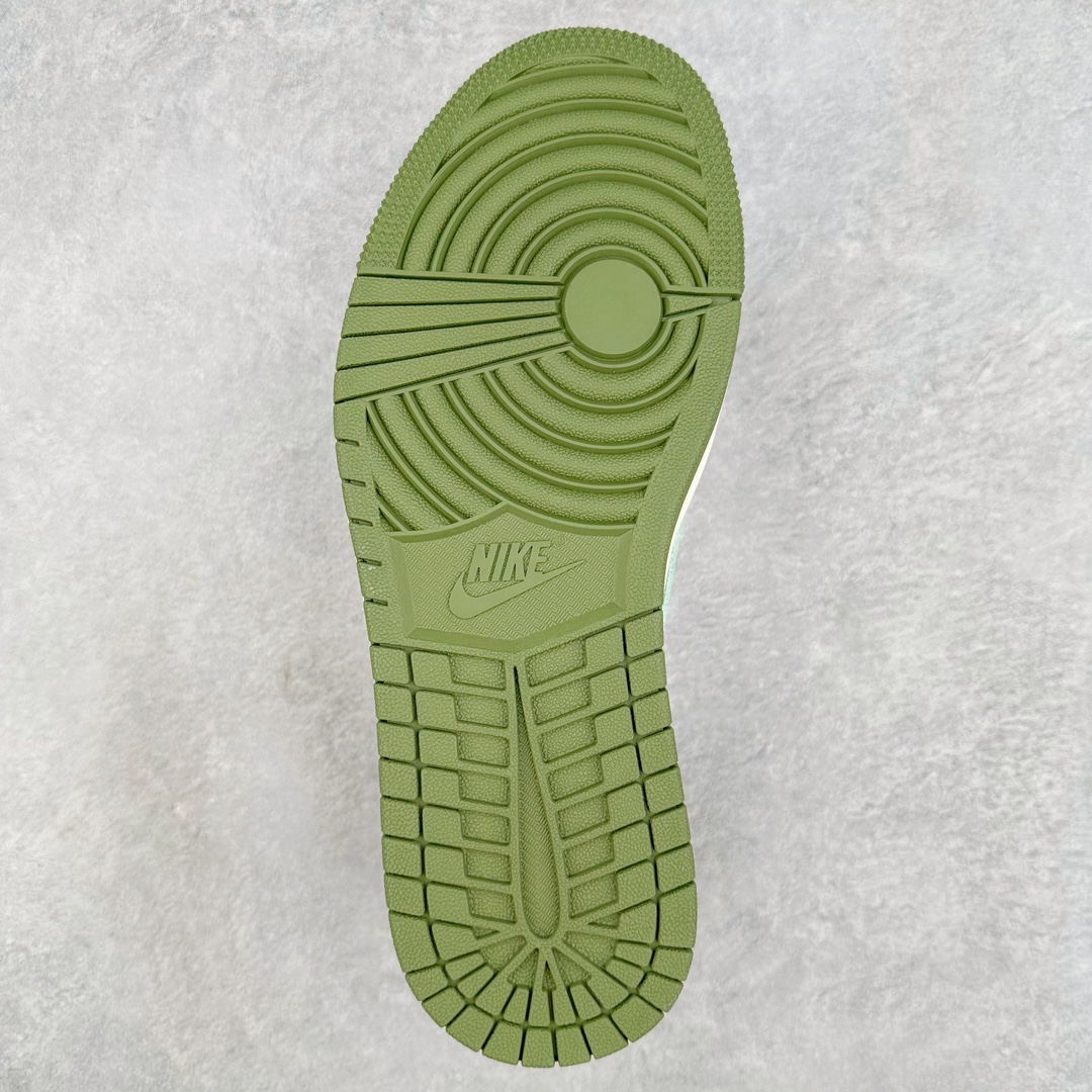 图片[9]-TS x Air Jordan AJ1 Low 倒钩低帮联名定制配色 JJ5288-010 原厂内置气垫魔块 A模大底 头层小牛皮 鞋舌AJ原厂专用牛津布+AJ专用反口珍珠布+原厂无杂质高弹内里海棉+特殊封边弹力鞋带 尺码：36 36.5 37.5 38 38.5 39 40 40.5 41 42 42.5 43 44 44.5 45 46 47.5-选品中心