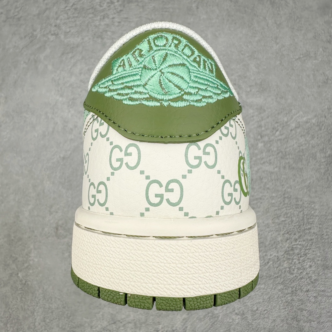 图片[8]-TS x Air Jordan AJ1 Low 倒钩低帮联名定制配色 JJ5288-010 原厂内置气垫魔块 A模大底 头层小牛皮 鞋舌AJ原厂专用牛津布+AJ专用反口珍珠布+原厂无杂质高弹内里海棉+特殊封边弹力鞋带 尺码：36 36.5 37.5 38 38.5 39 40 40.5 41 42 42.5 43 44 44.5 45 46 47.5-选品中心