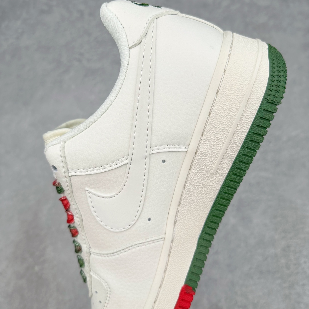 图片[7]-NK Air Force 1´07 Low 空军一号低帮百搭休闲运动板鞋 XZ6188-009 柔软、弹性十足的缓震性能和出色的中底设计 横跨复古与现代的外型结合 造就出风靡全球 三十多年的Force 1 直到今天还深受青睐 尺码：36 36.5 37.5 38 38.5 39 40 40.5 41 42 42.5 43 44 44.5 45-选品中心