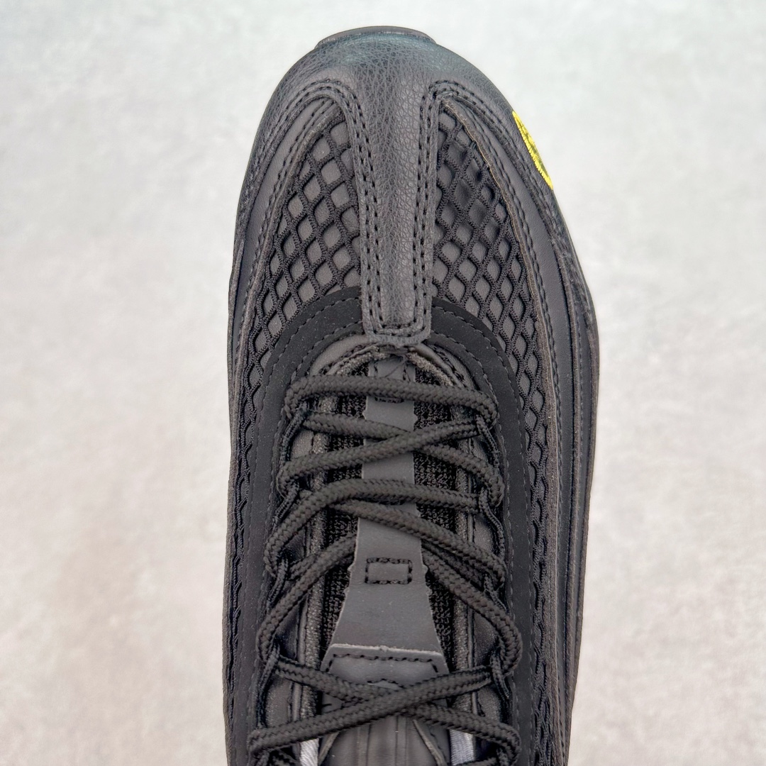 图片[4]-＃MX版 NK Air Max 95 复古减震气垫跑鞋 FB2709-003 经典重温 外单专供大厂出品 品质稳定 一百余色 终端操作 鞋款设计灵感源于人体构造 中底设计基于人体的脊柱构造 是整体设计的核心 尼龙孔眼代表了肋骨 而分层式面板和网眼象征着肌肉纤维和肉体组织 Air Max 95采用了两个独立的吹塑成型的Air-Sole单元 并首次在前掌使用可视化气垫设计 Swoosh logo夜当作一个 点符号放在了鞋子的后帮位置 20年的发展让 AIR MAX 95有了不同的故事 20年后再度面向世人的时候 焕然一新的面貌 让人有了另外一种清新脱俗的感觉 尺码：39 40 40.5 41 42 42.5 43 44 44.5 45 46 47.5 48-选品中心