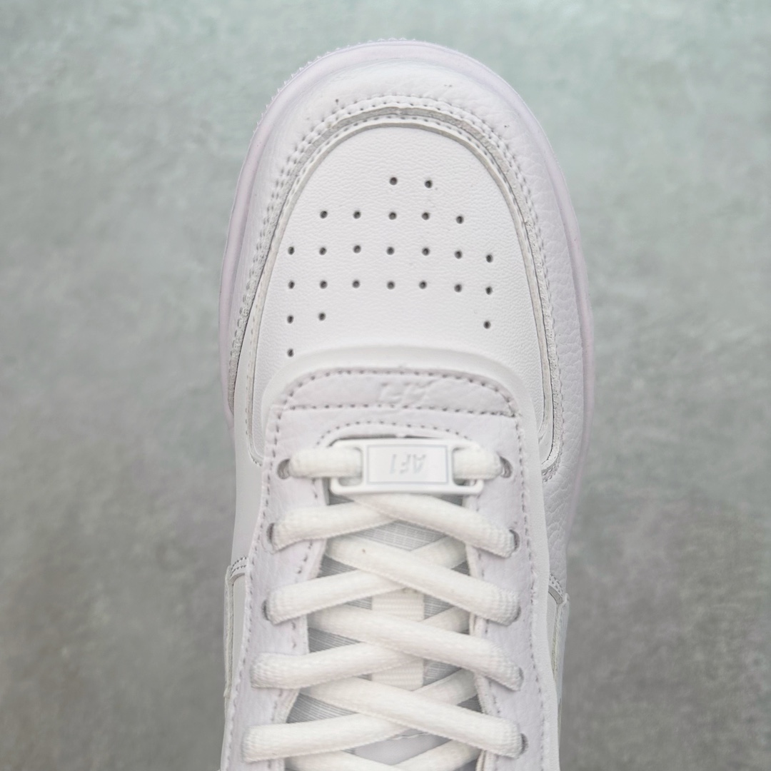 图片[4]-NK WMNS Air Force 1 Shadow 全新少女系解构主义设计 空军一号马卡龙板鞋 鞋款以“双重swoosh标志叠加”为特色，在细节上呈现多层次的设计。以大胆的设计手法，重新演绎这些非凡而鲜明的经典元素，将它们以前卫又优雅的方式突显出来。在各种标志性特征之外又呈现新鲜设计。每一款新作都以女性受众为设计考量，承袭The 1s Reimagined女子鞋款之强势力量，同时坚定一个信念：真正的经典，是在不断的超越与重塑中延续的。尺码：35.5 36 36.5 37.5 38 38.5 39 40-选品中心