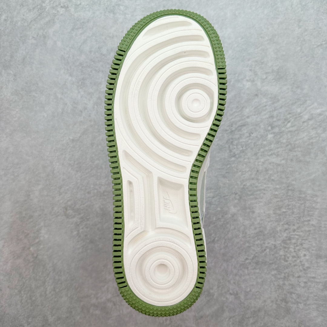 图片[9]-NK WMNS Air Force 1 Shadow 全新少女系解构主义设计 空军一号马卡龙板鞋 鞋款以“双重swoosh标志叠加”为特色，在细节上呈现多层次的设计。以大胆的设计手法，重新演绎这些非凡而鲜明的经典元素，将它们以前卫又优雅的方式突显出来。在各种标志性特征之外又呈现新鲜设计。每一款新作都以女性受众为设计考量，承袭The 1s Reimagined女子鞋款之强势力量，同时坚定一个信念：真正的经典，是在不断的超越与重塑中延续的。尺码：35.5 36 36.5 37.5 38 38.5 39 40-选品中心