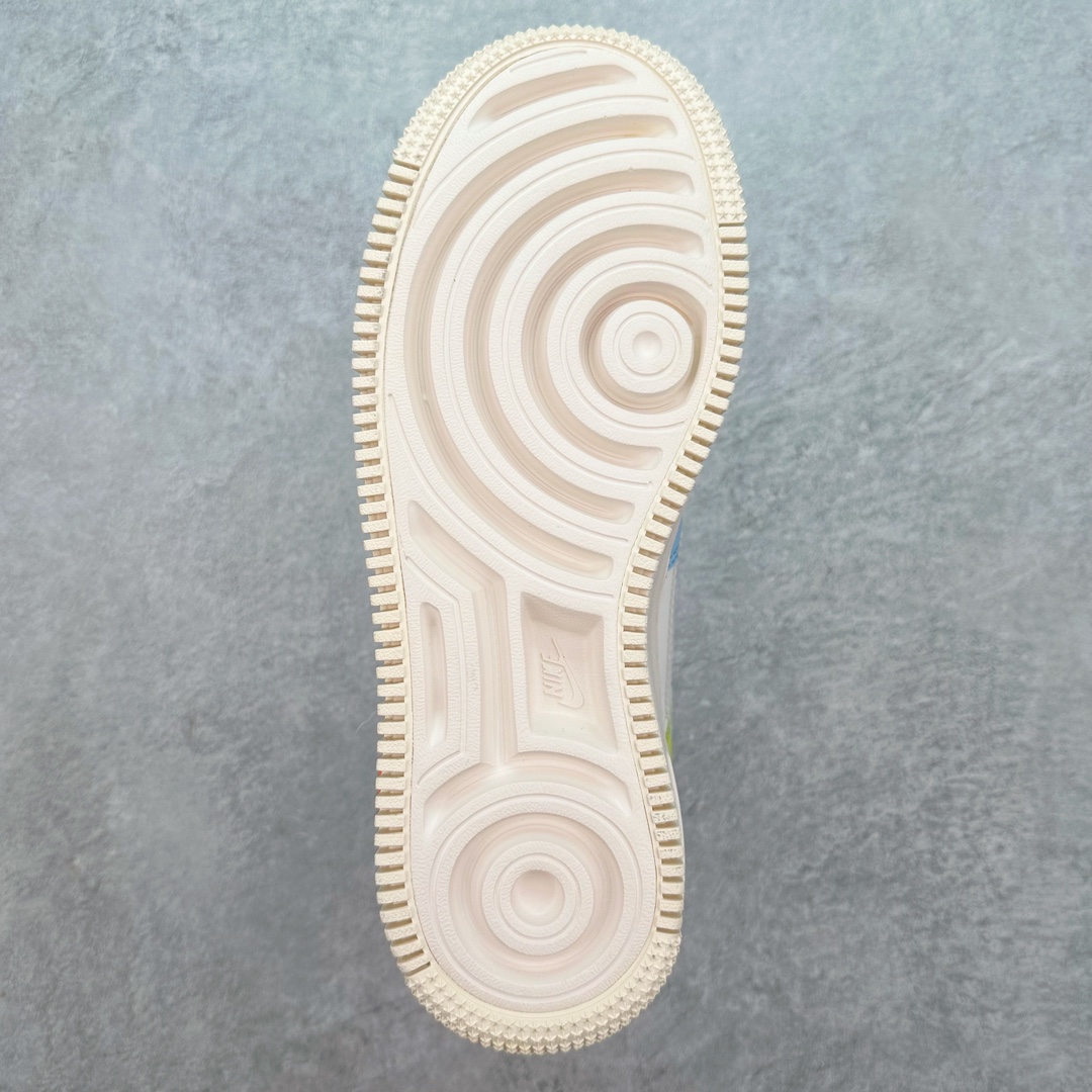 图片[9]-NK WMNS Air Force 1 Shadow 全新少女系解构主义设计 空军一号马卡龙板鞋 鞋款以“双重swoosh标志叠加”为特色，在细节上呈现多层次的设计。以大胆的设计手法，重新演绎这些非凡而鲜明的经典元素，将它们以前卫又优雅的方式突显出来。在各种标志性特征之外又呈现新鲜设计。每一款新作都以女性受众为设计考量，承袭The 1s Reimagined女子鞋款之强势力量，同时坚定一个信念：真正的经典，是在不断的超越与重塑中延续的。尺码：35.5 36 36.5 37.5 38 38.5 39 40-选品中心