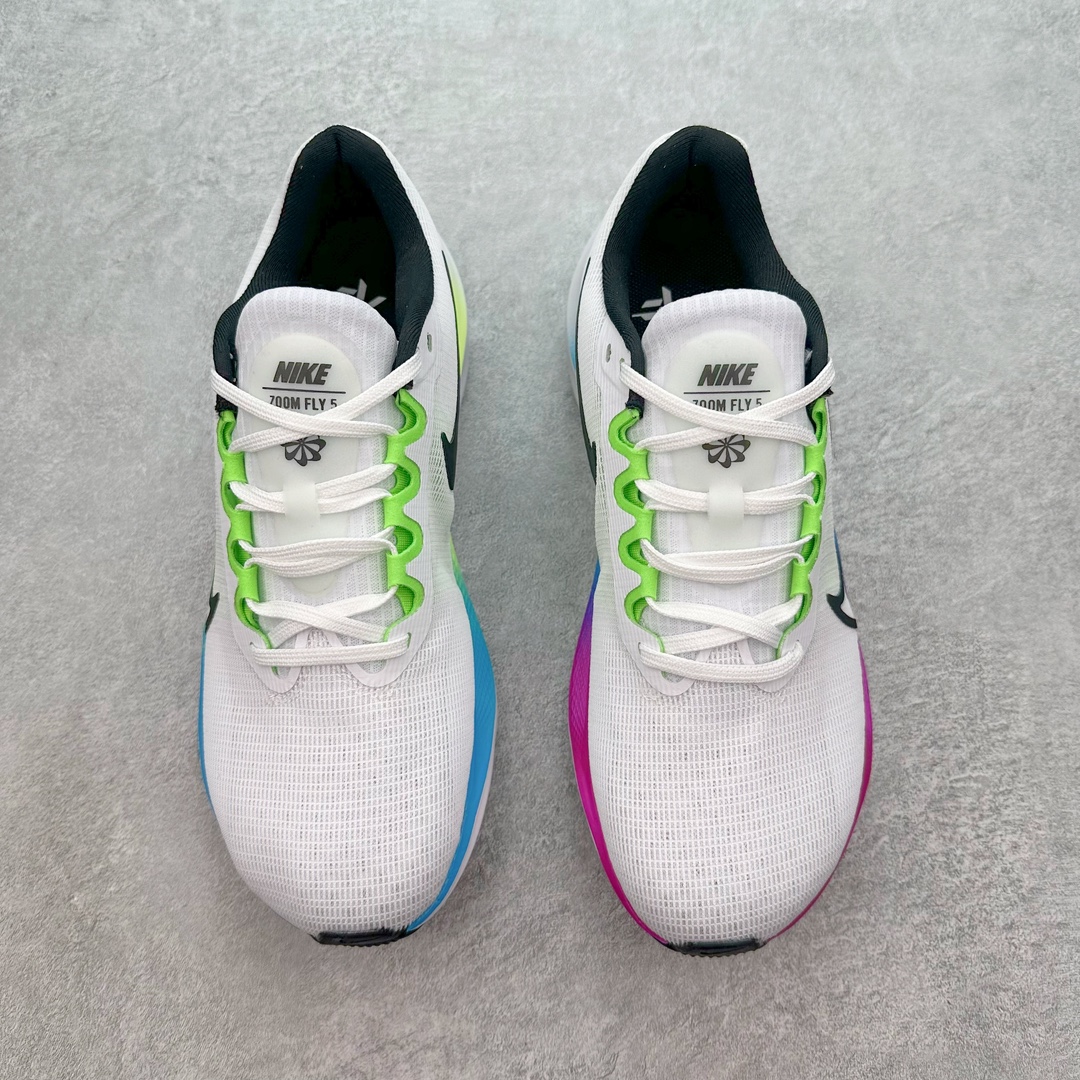 图片[2]-＃特价福利 NK Zoom Fly 5 飞行5代马拉松系列低帮透气休闲运动慢跑鞋 NK旗下跑鞋阵容持续迎来新成员 今回正式登场的鞋型为 Zoom Fly 5 全鞋大量采用回收材料制成 鞋面搭载创新 Flyknit 技术打造的编织网眼 同时考量了舒适、性能与可持续性 采用大型 ZoomX 中底与 Swoosh 徽标注入等变化 鞋侧还有「Push Limits + Break Barriers」字样叙述 尺码：36 36.5 37.5 38 38.5 39 40 40.5 41 42 42.5 43 44 44.5 45-选品中心