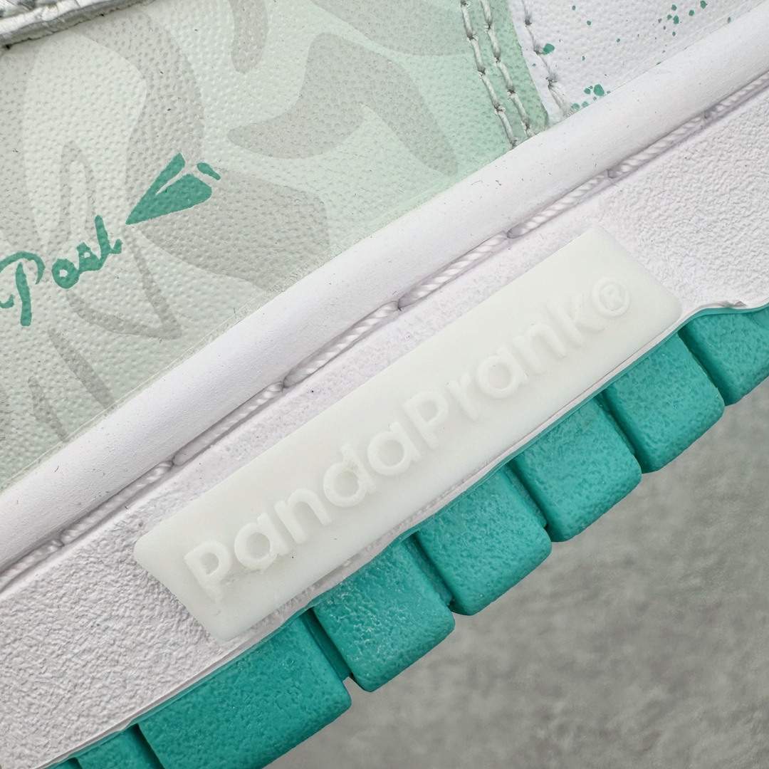 图片[18]-＃YC纯原 NK Dunk Low 薄荷心语 白绿 DV0833-102 定制系列天花板 无原鞋不开发 全系列得物原鞋一比一校对开发 配色持续更新中 终端对接 优势输出 全套原厂楦头原纸板数据档案倾力打造 原汁原味莞产 极致还原 圈内最强针车工艺 高端零售指定版 广东原厂配套原盒原标 鞋盒分三个尺码段 原厂冲刀 超高清洁度 全鞋零毛边皮料切割 采用原厂百宏鞋带以及原厂百宏织唛舌标 内标可供原厂几率过验 进口原装条纹中底布 四线拉帮白色点胶 原厂拉帮手法遵循公司 原厂电绣 极致还原 尺码：35.5 36 36.5 37.5 38 38.5 39 40 40.5 41 42 42.5 43 44 44.5 45 46 47.5-选品中心