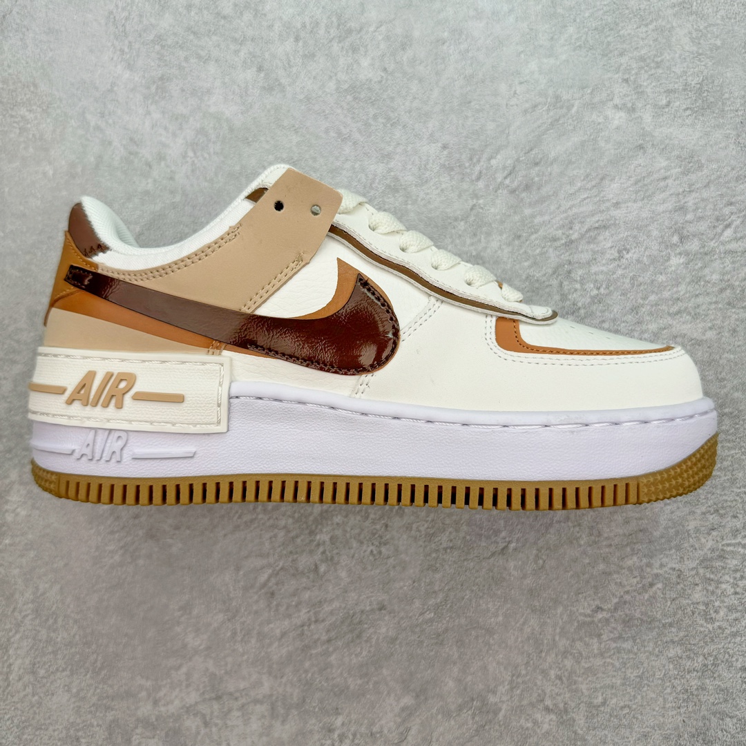 图片[5]-NK WMNS Air Force 1 Shadow 全新少女系解构主义设计 空军一号马卡龙板鞋 鞋款以“双重swoosh标志叠加”为特色，在细节上呈现多层次的设计。以大胆的设计手法，重新演绎这些非凡而鲜明的经典元素，将它们以前卫又优雅的方式突显出来。在各种标志性特征之外又呈现新鲜设计。每一款新作都以女性受众为设计考量，承袭The 1s Reimagined女子鞋款之强势力量，同时坚定一个信念：真正的经典，是在不断的超越与重塑中延续的。尺码：35.5 36 36.5 37.5 38 38.5 39 40-选品中心