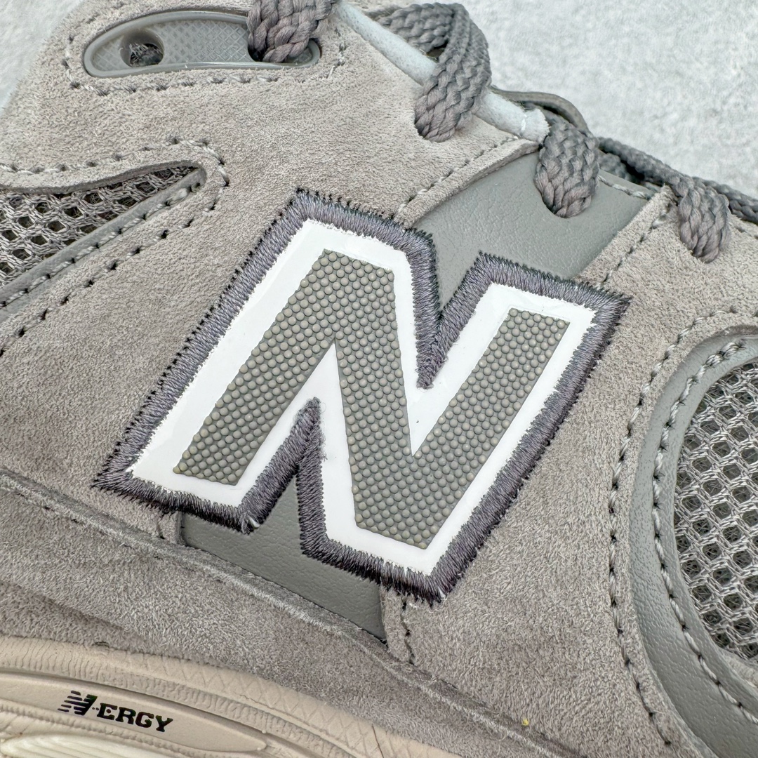图片[19]-＃G版纯原 New Balance ML2002RC 新百伦潮流复古织物皮革减震防滑耐磨轻便低帮跑步鞋 元祖灰 基于市场现有版本全新升级调整 NB市场最强产物 全套原楦原纸板原厂数据开发 全鞋电脑针车加持 原厂网布 原装进口头层翻毛皮料正确绒感卡色 正确中底拉帮中底网布细节 一比一手工擦旧效果 冲裁组合 匠心打造 耗时两个月开发完成 工艺极其复杂难度可想而知 新开独立私模大底 全网唯一正确做旧组合大底 高端零售专供产物 尺码：36 37 37.5 38 38.5 39.5 40 40.5 41.5 42 42.5 43 44 44.5 45 45.5 46.5 47-选品中心