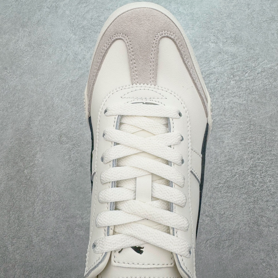 图片[4]-＃GX PUMA Bella UT Low 彪马贝拉UT系列低帮薄底德训复古风经典百搭休闲慢跑鞋 继将 Speedcat OG 带回后，近日 Puma 再以品牌档案室的经典鞋型 Bella OG 为蓝本，推出契合时下薄底球鞋趋势的 Bella UT 鞋款。自 21 世纪初问世以来，Bella OG 鞋型以其独特的薄底设计和上翻外底设计收获了众多年轻拥趸，更是 PUMA DNA 中不可磨灭的经典。此番重新推出的 Bella UT 鞋款，整体鞋面采用上乘皮革材质，并延续 Formstrip 设计语言；鞋头处采用精致的包头设计，搭配麂皮材质提升质感；鞋底部分保留 Bella 鞋款标志性的薄底和点状橡胶外底，上翘的设计包裹鞋面；鞋舌与鞋跟分别点缀美洲狮 Logo 与品牌字母 Logo。值得一提的是，本次 Bella UT 鞋款搭载 SOFTFOAM+ 鞋垫，兼顾美学设计与穿着舒适度。而配色上则提供白、黄、蓝、银、粉五款颜色。尺码：35.5 36 37 37.5 38 39 39.5 40 40.5 41 42 42.5 43 44 44.5 45-选品中心