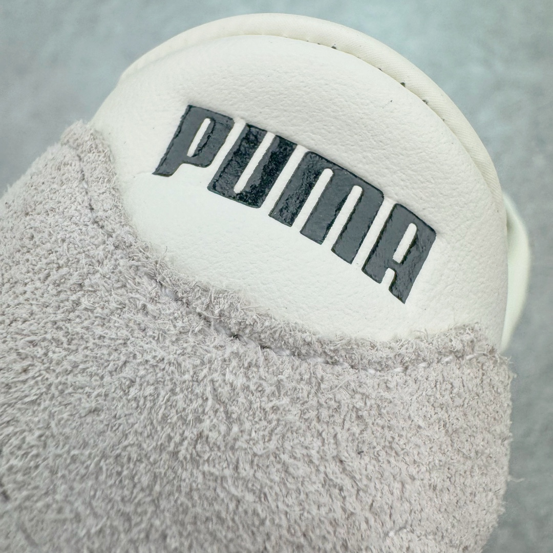 图片[14]-＃GX PUMA Bella UT Low 彪马贝拉UT系列低帮薄底德训复古风经典百搭休闲慢跑鞋 继将 Speedcat OG 带回后，近日 Puma 再以品牌档案室的经典鞋型 Bella OG 为蓝本，推出契合时下薄底球鞋趋势的 Bella UT 鞋款。自 21 世纪初问世以来，Bella OG 鞋型以其独特的薄底设计和上翻外底设计收获了众多年轻拥趸，更是 PUMA DNA 中不可磨灭的经典。此番重新推出的 Bella UT 鞋款，整体鞋面采用上乘皮革材质，并延续 Formstrip 设计语言；鞋头处采用精致的包头设计，搭配麂皮材质提升质感；鞋底部分保留 Bella 鞋款标志性的薄底和点状橡胶外底，上翘的设计包裹鞋面；鞋舌与鞋跟分别点缀美洲狮 Logo 与品牌字母 Logo。值得一提的是，本次 Bella UT 鞋款搭载 SOFTFOAM+ 鞋垫，兼顾美学设计与穿着舒适度。而配色上则提供白、黄、蓝、银、粉五款颜色。尺码：35.5 36 37 37.5 38 39 39.5 40 40.5 41 42 42.5 43 44 44.5 45-选品中心