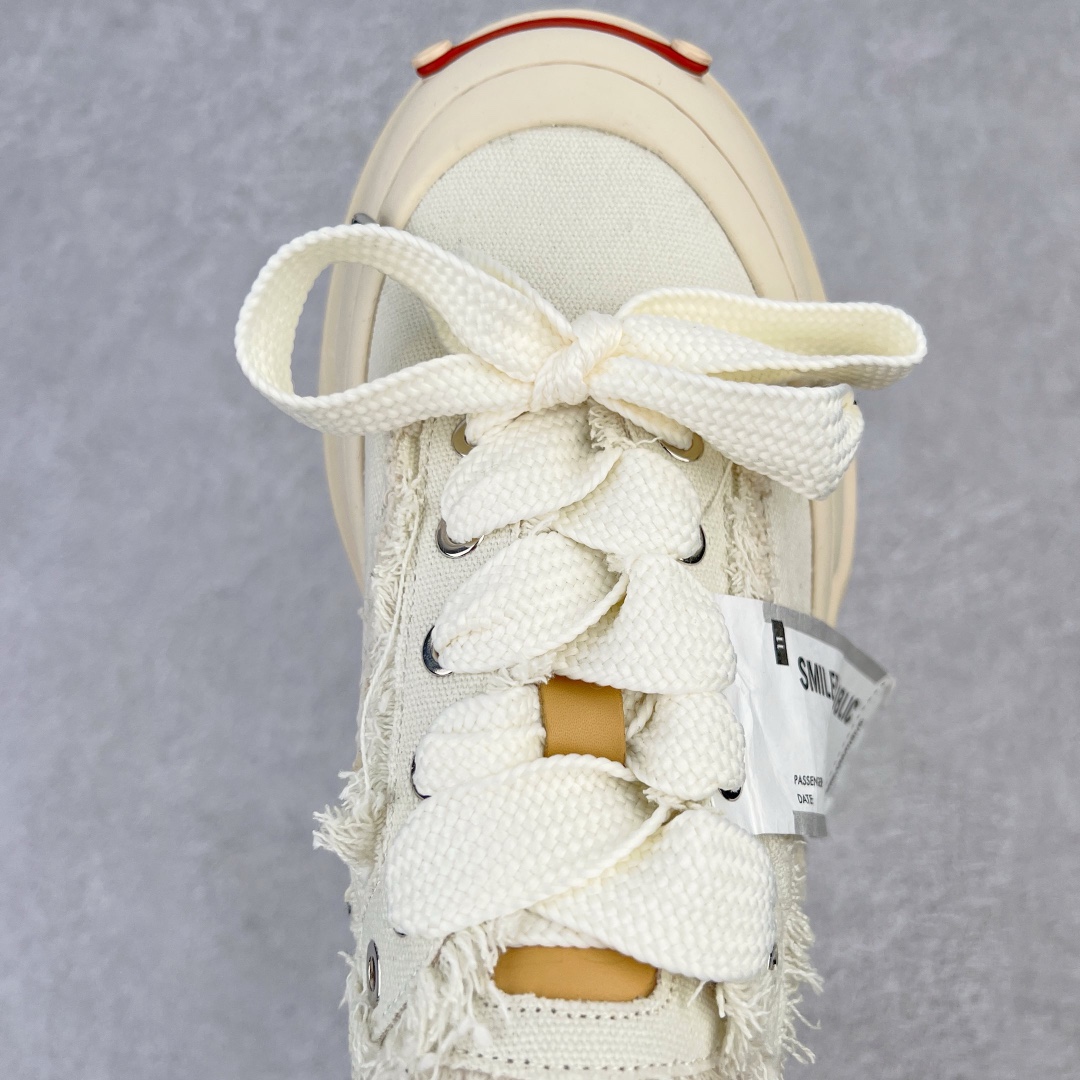 图片[4]-＃纯原福利 SMILEREPUBLIC 檀健次主理品牌 2024新款 众多明星上脚同款厚底开口笑帆布鞋 市售最高品质 得物毒盒最新版本 纯原一致 细节 品质 欢迎对比 市售唯一原厂渠道材料打造 该系列以“SMILE”为灵感来源 捕捉潮流 主打柔软的帆布设计 ms有裁切的羊毛流苏与独特编织技艺HZ 尺码：35-40-选品中心