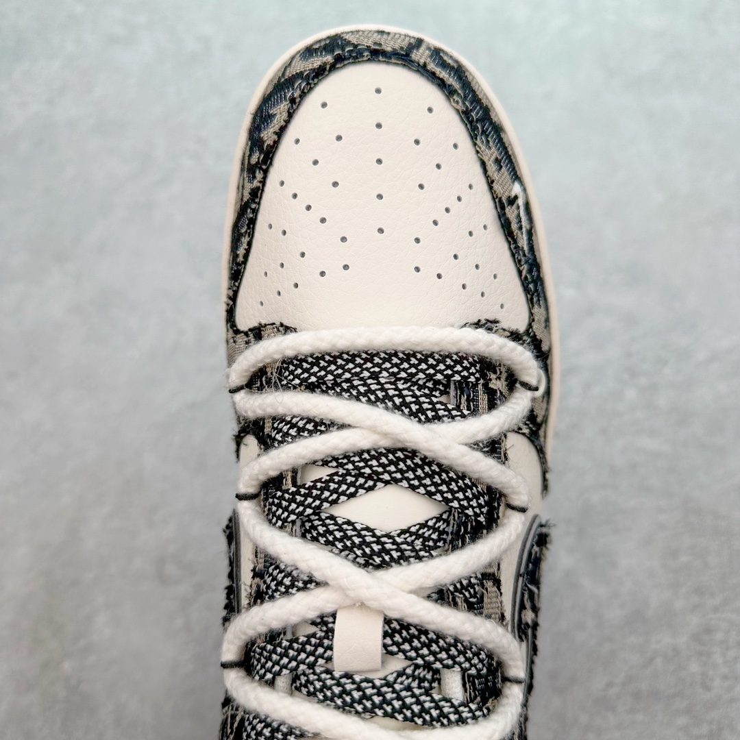 图片[4]-NK Dunk Low 定制配色 SJ2068-286 大厂出品 极力推荐 原装头层材料 独家版型蒸餾加工帶來的是更好的视觉和脚感体验大厂纯原品质出货 清洁度 电绣工艺 皮料切割干净无任何毛边 细节完美 尺码：36 36.5 37.5 38 38.5 39 40 40.5 41 42 42.5 43 44 44.5 45 46 47.5-选品中心