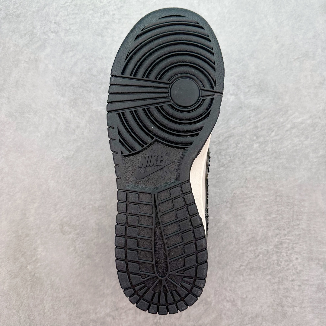 图片[9]-NK Dunk Low 定制配色 SJ2068-286 大厂出品 极力推荐 原装头层材料 独家版型蒸餾加工帶來的是更好的视觉和脚感体验大厂纯原品质出货 清洁度 电绣工艺 皮料切割干净无任何毛边 细节完美 尺码：36 36.5 37.5 38 38.5 39 40 40.5 41 42 42.5 43 44 44.5 45 46 47.5-选品中心