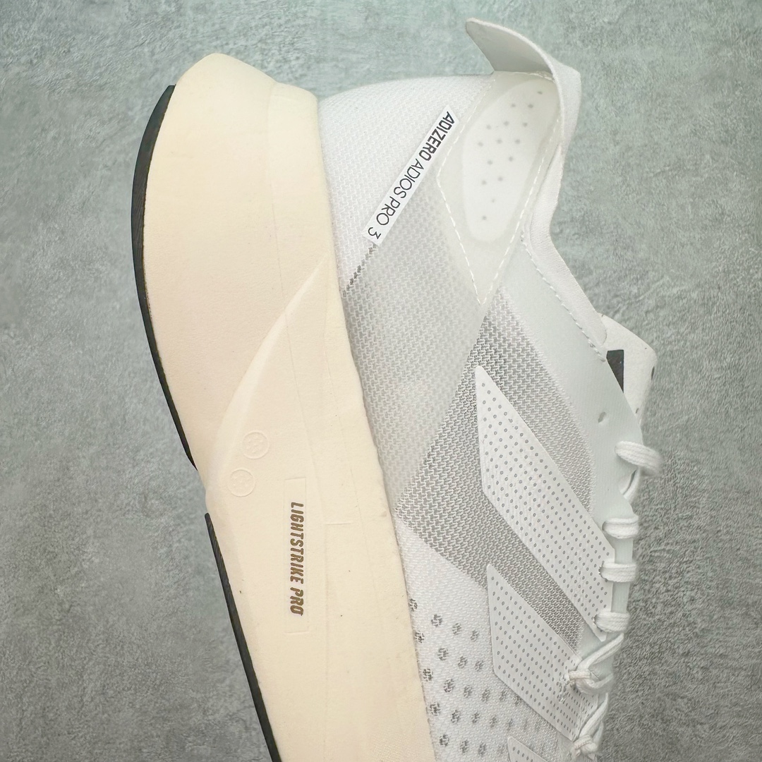 图片[6]-AD Adizero Boston 12 波士顿夏季透气网眼竞速跑鞋 延续爪型玻璃纤维推进系统 进化为全掌式的ENERGY RODS 2.0 从脚跟到脚趾的一体成形设计 强化整体推进力 提升速度表现 升级透气鞋面更具支撑性 利用ENGINEERED MESH技术进行不同密度织纹 强化支撑性 更使用50%以上的回收材料製成 减低塑料浪费 此外变薄的鞋舌为前掌提供更多空间 提供跑者更好的穿着感受 马牌轮胎大底耐磨性佳 大底全掌采用耐磨的Continental马牌轮胎大底 在各种环境下保有良好抓地力 货号：HQ2134 尺码：36 36.5 37 38 38.5 39 40 40.5 41 42 42.5 43 44 44.5 45-选品中心