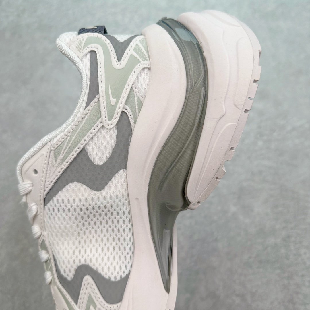 图片[7]-＃纯原 MLB Chunky Runner 2024S 复古印花老爹鞋系列低帮轻量增高厚底百搭休闲运动慢跑鞋 Korea韩国联名NY美国榄球纽约洋基队限定 目前可过轻松秒过各类鉴定 能操作的私聊 韩国代购专供 左脚内置NFC感应 区别市面贴纸假芯片 MLB专用菱形双针中底布 重点细节中底布带注胶孔 原厂NFC感应吊牌 支持鉴定 一个两位数 原盒原标 全套原楦原纸板原厂数据开发 中韩文保养标贴 绿色防霉片 平台代购专供 独家一比一RB+MD组合大底 高频后跟小人Logo精准对位立体饱满 正确网布加超迁鞋面 转印中底走线紧密 转印Logo工艺表层防刮不掉色 尺码：35 36 36.5 37.5 38 38.5 39 40 40.5 41 42 42.5 43 44 44.5 45-选品中心