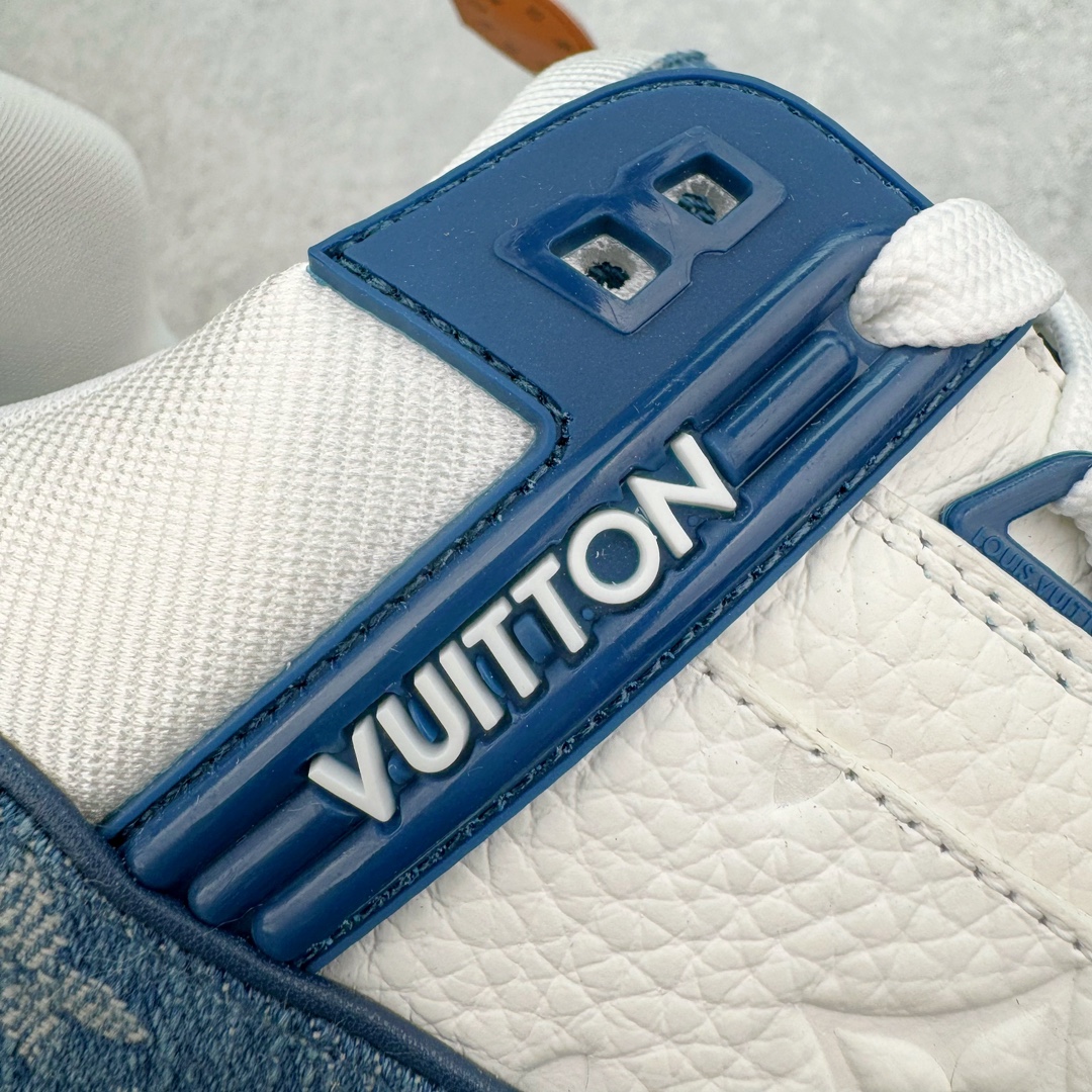 图片[16]-＃FS顶级特价 Louis Vuitton Trainer lv时装走秀运动鞋 实力大厂出品 平台专供 成熟的做工稳定的品控 完美鞋型超高的清洁度 零毛边线头瑕疵 全套原楦原纸版原鞋开模 全网最具灵魂的版型 正确原装黄色鞋盒 正确中底印花 鞋面印花3D高频深度立体 全鞋电脑针车 紧密相连 针距密度一致 环保乳胶注塑鞋垫 厚度脚感还原原版 皮面裁剪部位 统一油边封口工艺 原装橡胶大底含胶量大底组合零偏差 专柜全套包装 防尘袋 说明书 质保卡 男女鞋 尺码：35 36 37 38 39 40 41 42 43 44 45-选品中心