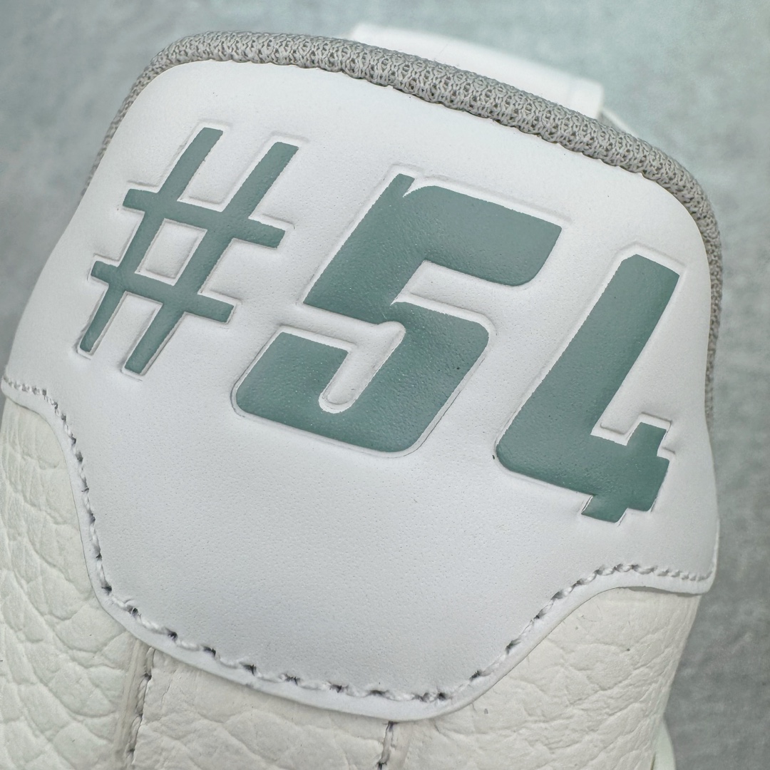 图片[14]-＃FS顶级特价 Louis Vuitton Trainer lv时装走秀运动鞋 实力大厂出品 平台专供 成熟的做工稳定的品控 完美鞋型超高的清洁度 零毛边线头瑕疵 全套原楦原纸版原鞋开模 全网最具灵魂的版型 正确原装黄色鞋盒 正确中底印花 鞋面印花3D高频深度立体 全鞋电脑针车 紧密相连 针距密度一致 环保乳胶注塑鞋垫 厚度脚感还原原版 皮面裁剪部位 统一油边封口工艺 原装橡胶大底含胶量大底组合零偏差 专柜全套包装 防尘袋 说明书 质保卡 男女鞋 尺码：35 36 37 38 39 40 41 42 43 44 45-选品中心