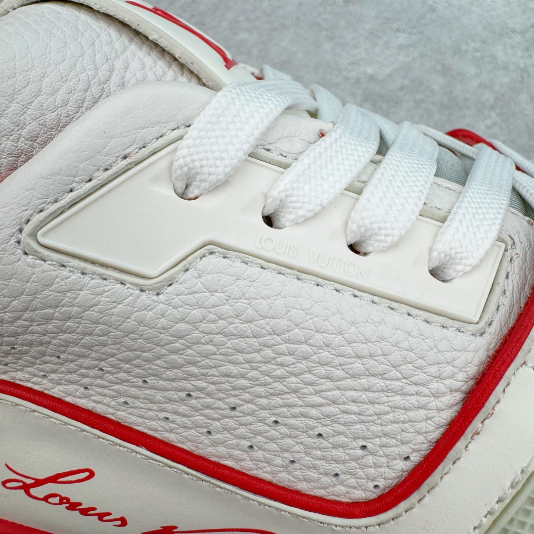 图片[16]-＃FS顶级特价 Louis Vuitton Trainer lv时装走秀运动鞋 实力大厂出品 平台专供 成熟的做工稳定的品控 完美鞋型超高的清洁度 零毛边线头瑕疵 全套原楦原纸版原鞋开模 全网最具灵魂的版型 正确原装黄色鞋盒 正确中底印花 鞋面印花3D高频深度立体 全鞋电脑针车 紧密相连 针距密度一致 环保乳胶注塑鞋垫 厚度脚感还原原版 皮面裁剪部位 统一油边封口工艺 原装橡胶大底含胶量大底组合零偏差 专柜全套包装 防尘袋 说明书 质保卡 男女鞋 尺码：35 36 37 38 39 40 41 42 43 44 45-选品中心