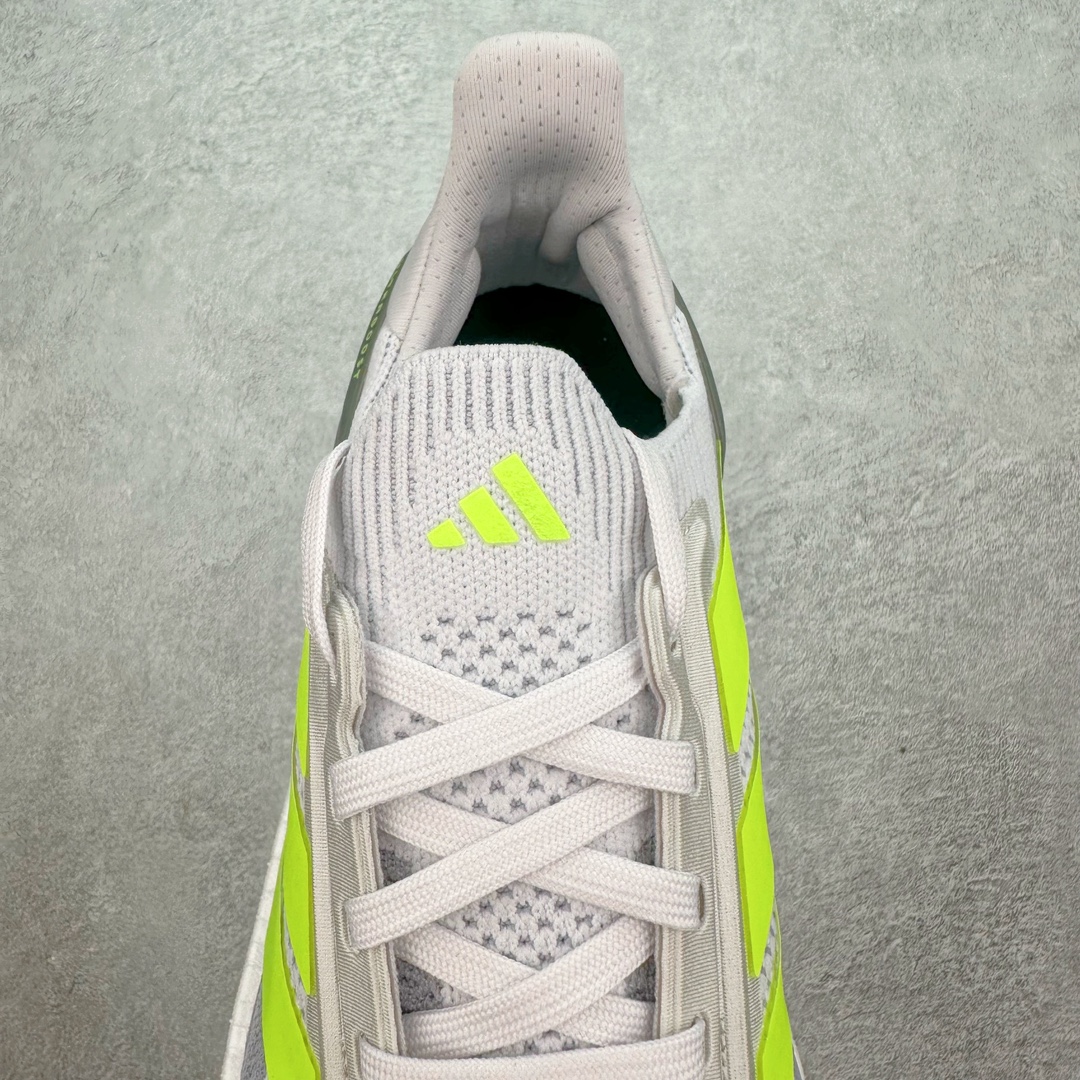 图片[5]-＃纯原 AD Ultra Boost 5X 2025高性能版5X系列UB低帮袜套式针织透气缓震休闲运动慢跑鞋 全新Ultraboost 5X官宣，颠覆以往，迎来该系列自2015年首次亮相最大一次革新！从鞋面到中底配置都有新的突破，跟着小编一同探究“阿迪UB有史以来最大升级”！Ultraboost 5X革新中底配置，采用LightBoost V2泡沫，与Ultraboost Light相比，前掌能量反馈增加2%。与此同时“加厚不增重”，中底相较于上一代更轻，让跑者每一次迈步都能得到更柔软、更澎湃的能量反馈。搭配X形“Torsion System”扭转系统，助力跑者从落地到脚趾离地过程的平稳过渡。Ultraboost 5X升级中足锁定性能，革新Mono Primeknit自适应鞋面配置，搭配轻质无笼鞋面结构，更加贴合跑者脚部。大底由Continental™橡胶制成，更耐磨，抓地力更出色。Adidas全新推出ULTRABOOST 5X，专注日常跑步，适用于任何级别的跑者，无距离门槛限制。兼具有氧跑、中短距离慢跑、节奏跑、间歇跑、日常通勤等各种场景，ULTRABOOST 5X都能给你带来优质的跑步体验。尺码：39⅓ 40 40⅔ 41⅓ 42 42⅔ 43⅓ 44 44⅔ 45 46 47⅔ 48-选品中心